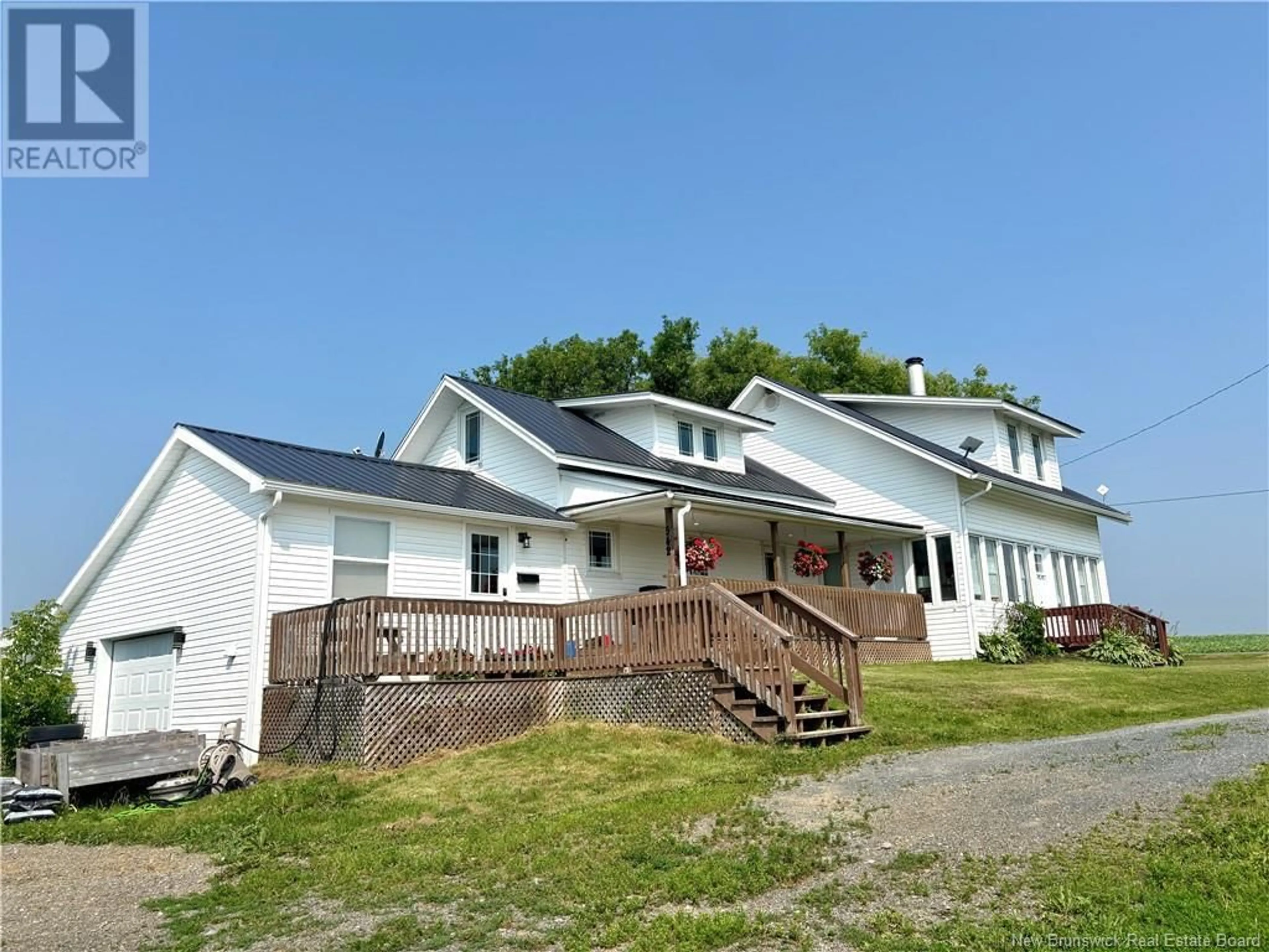 A pic from outside/outdoor area/front of a property/back of a property/a pic from drone, building for 542 SWEET ROAD, Deerville New Brunswick E7K1C4