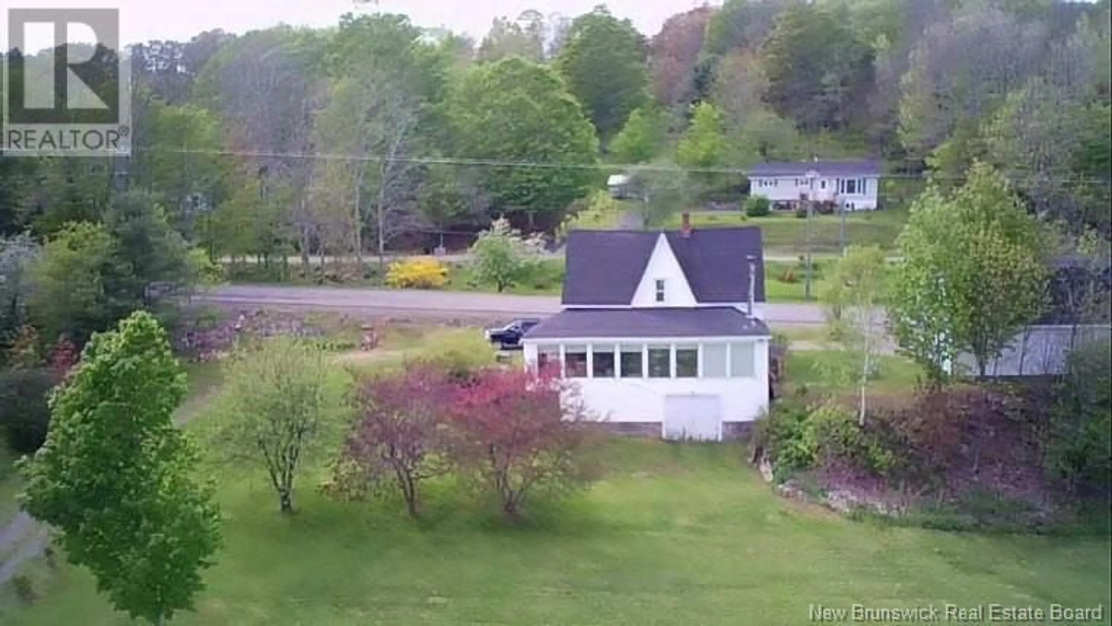 A pic from outside/outdoor area/front of a property/back of a property/a pic from drone, unknown for 7509 ROUTE 102, Browns Flat New Brunswick E5M2N8
