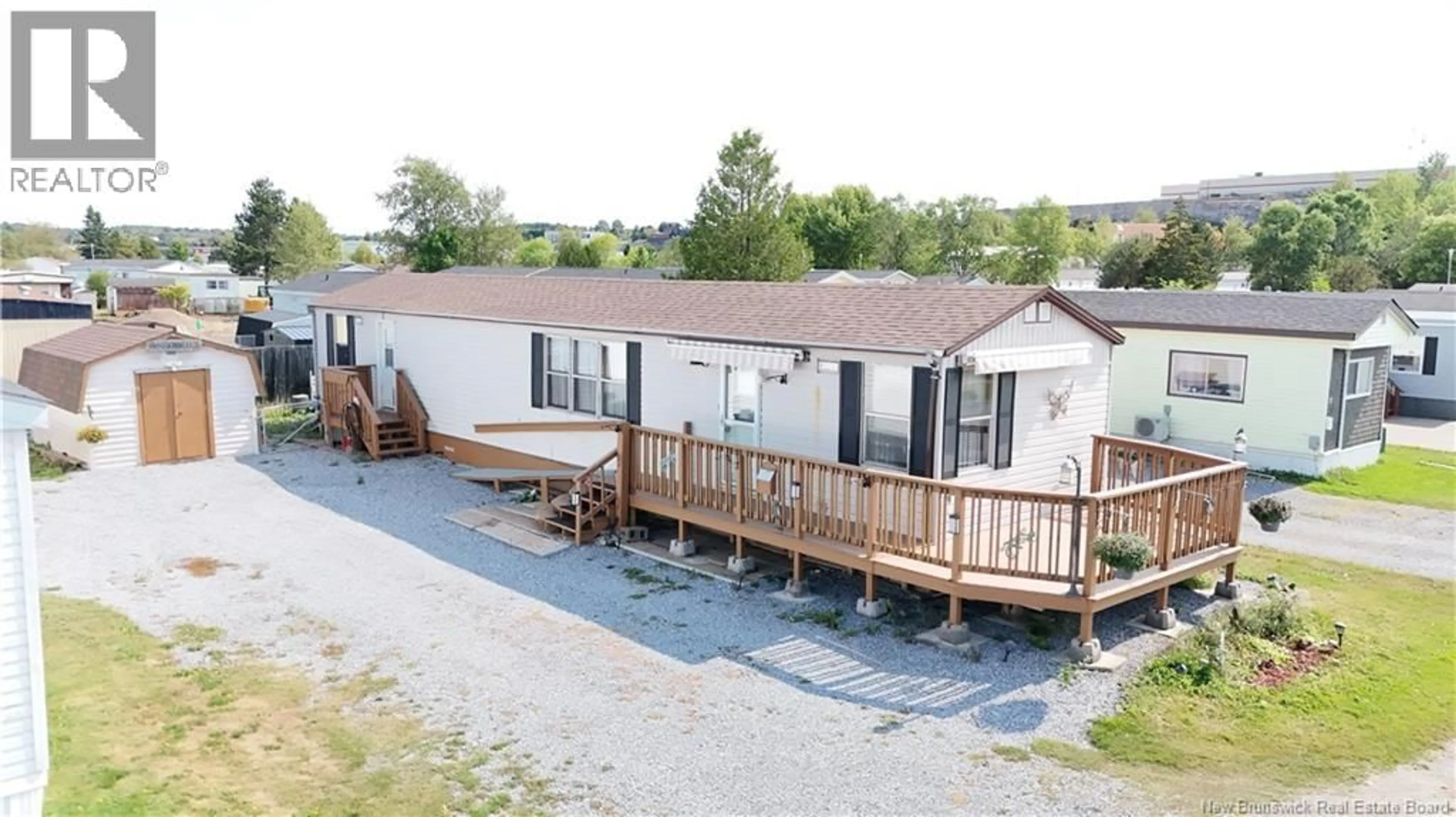 A pic from outside/outdoor area/front of a property/back of a property/a pic from drone, water/lake/river/ocean view for 14 WREN STREET, Saint John New Brunswick E2J2S1