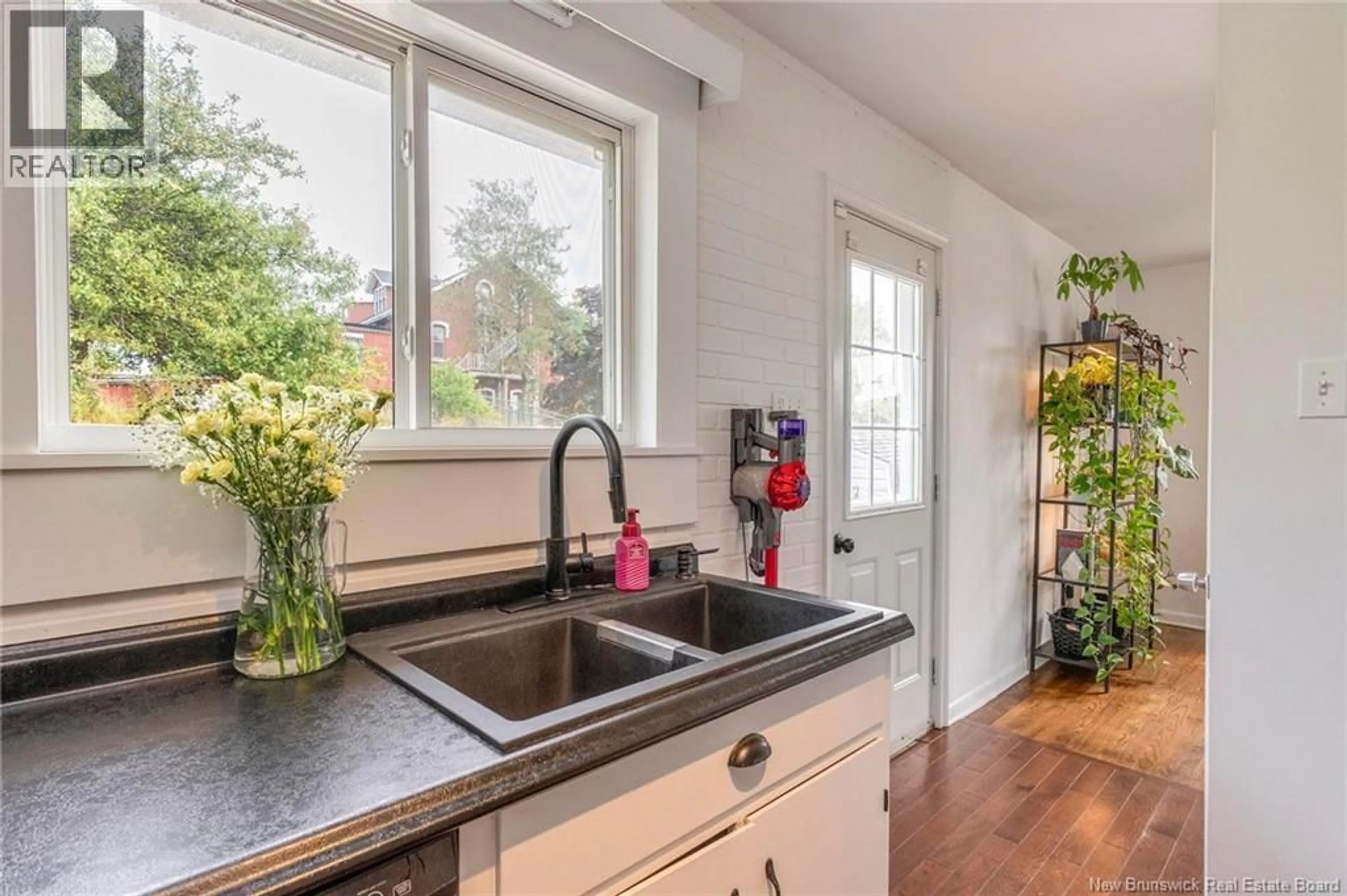 Open concept kitchen, unknown for 20 BARBARA CRESCENT, Saint John New Brunswick E2J2K7
