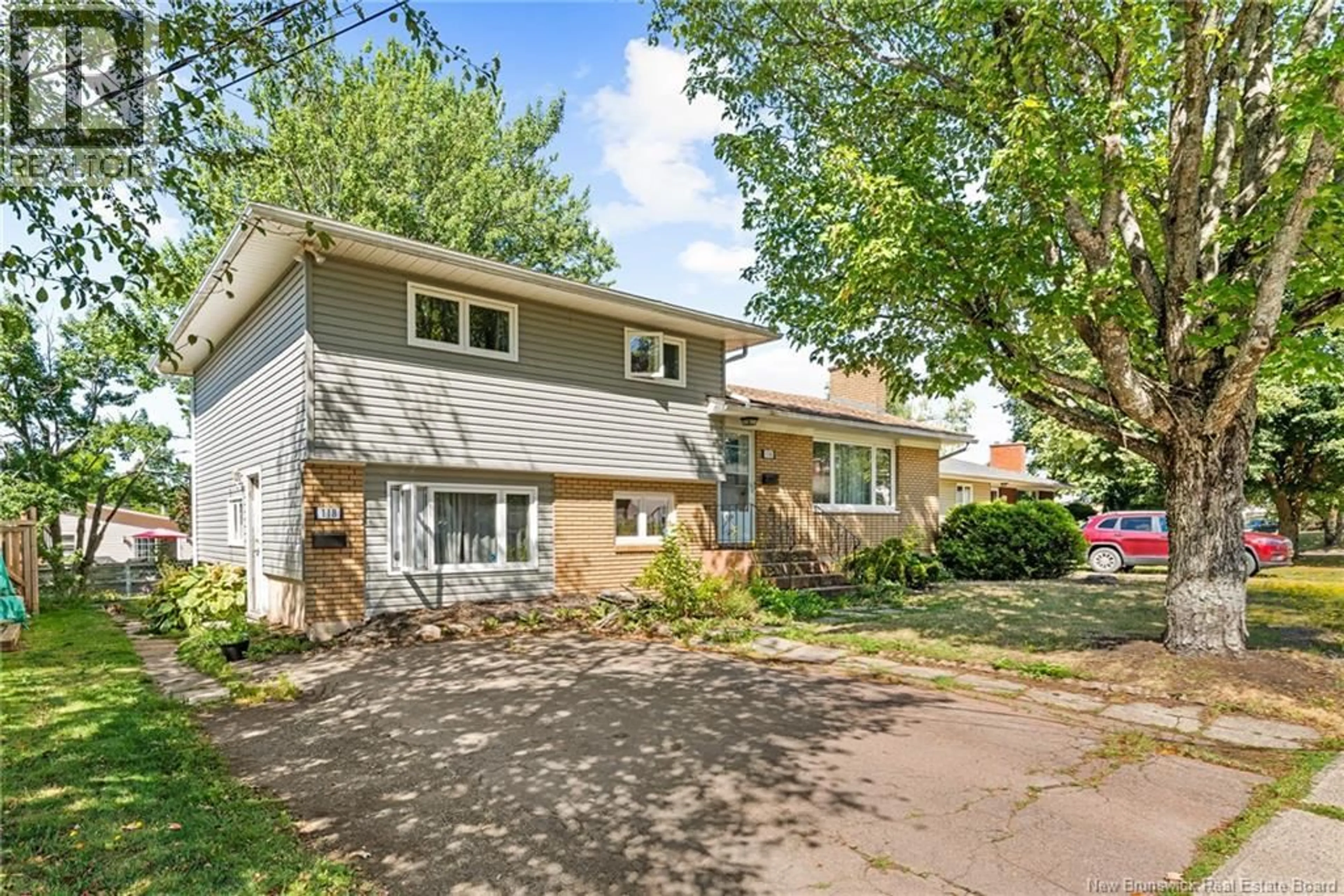 Home with brick exterior material, street for 116-118 BRENTWOOD, Moncton New Brunswick E1E1N1