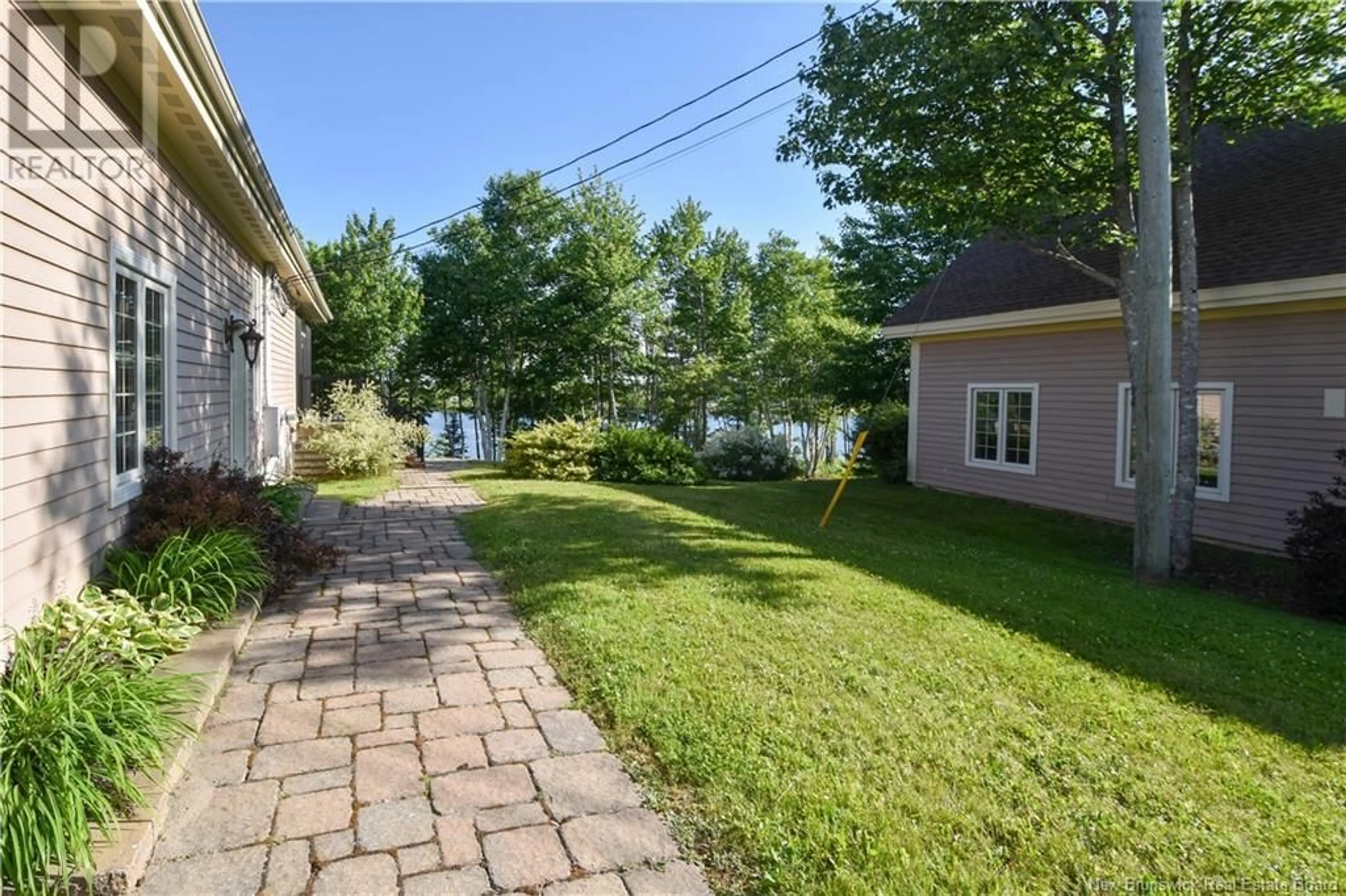 Patio, street for 56 DES PERDRIX LANE, Pointe-À-Tom New Brunswick E1X0A5