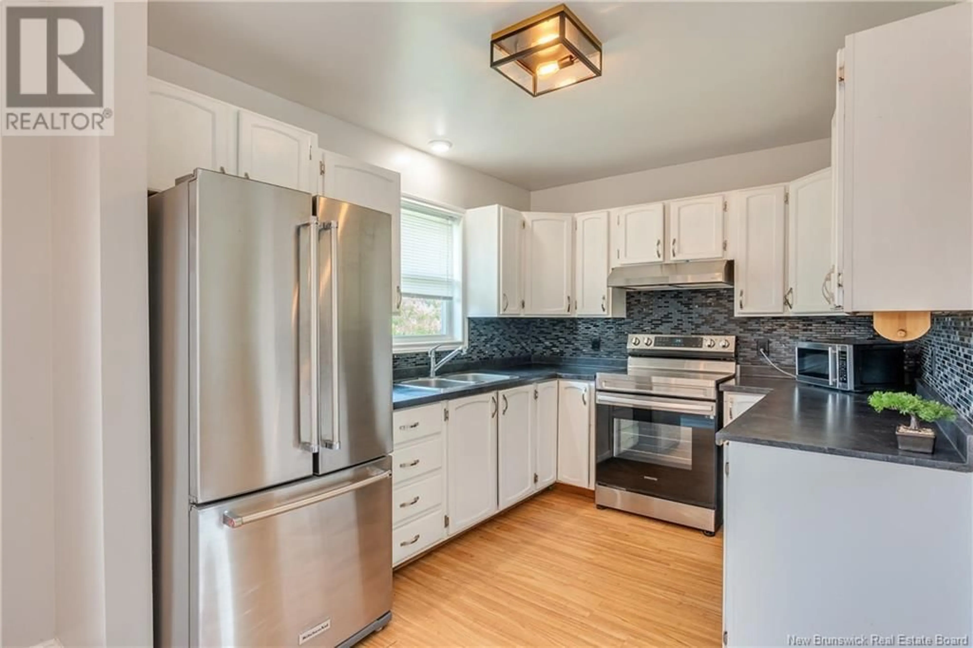 Standard kitchen, unknown for 21 DALILA COURT, Saint John New Brunswick E2H5P9