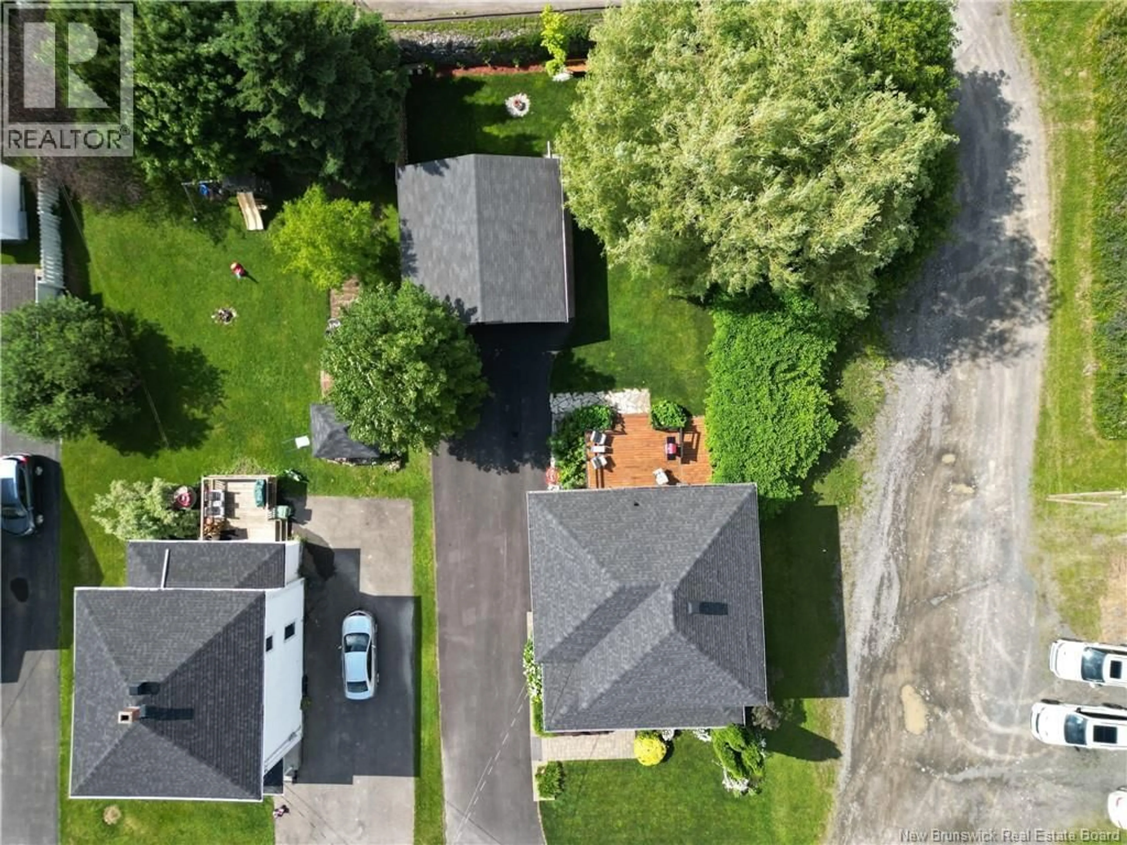 A pic from outside/outdoor area/front of a property/back of a property/a pic from drone, street for 326 SHERIFF, Grand-Sault/Grand Falls New Brunswick E3Z3A4