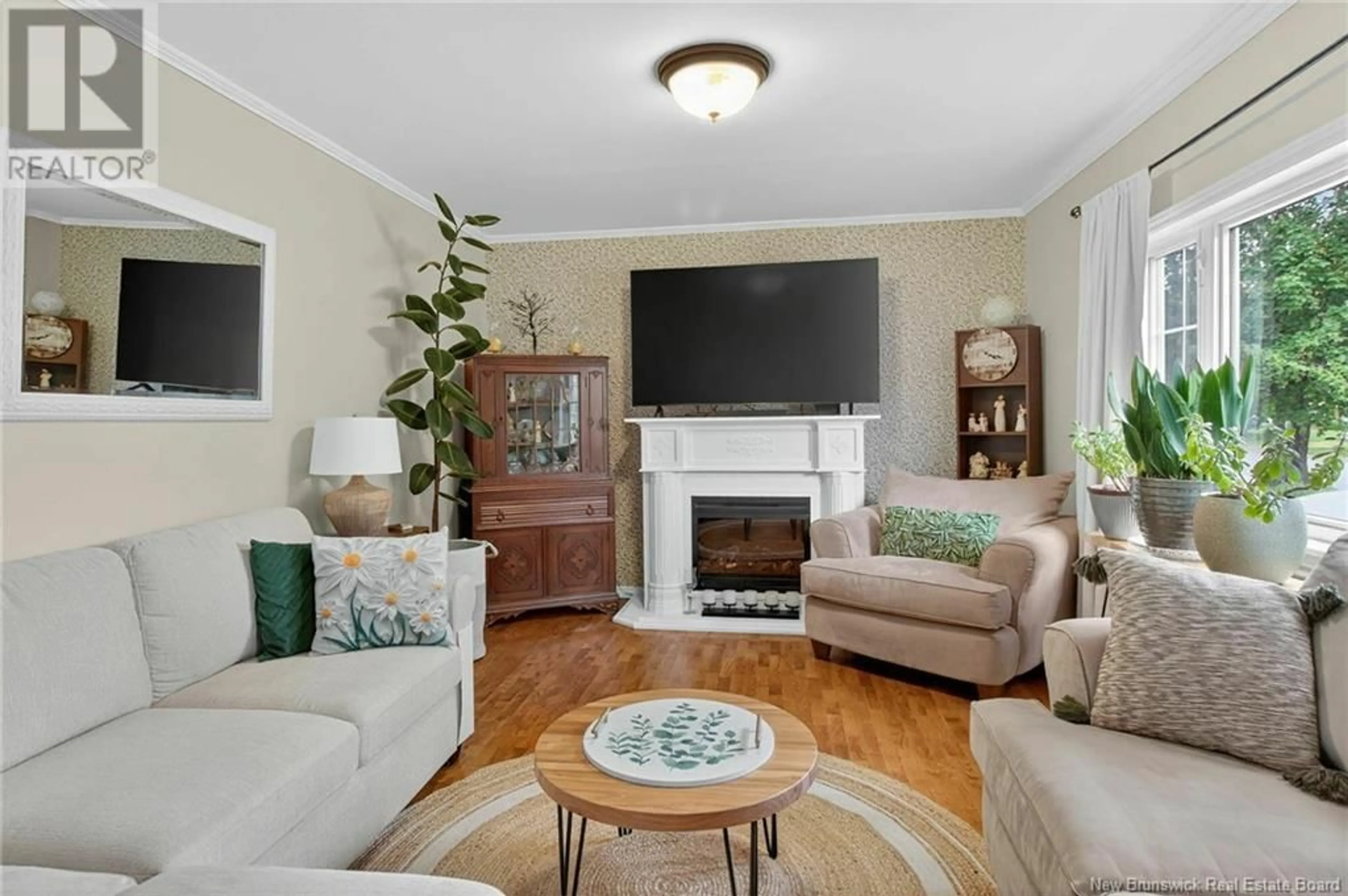 Living room with furniture, unknown for 24 LANSDOWNE COURT, Riverview New Brunswick E1B3E3