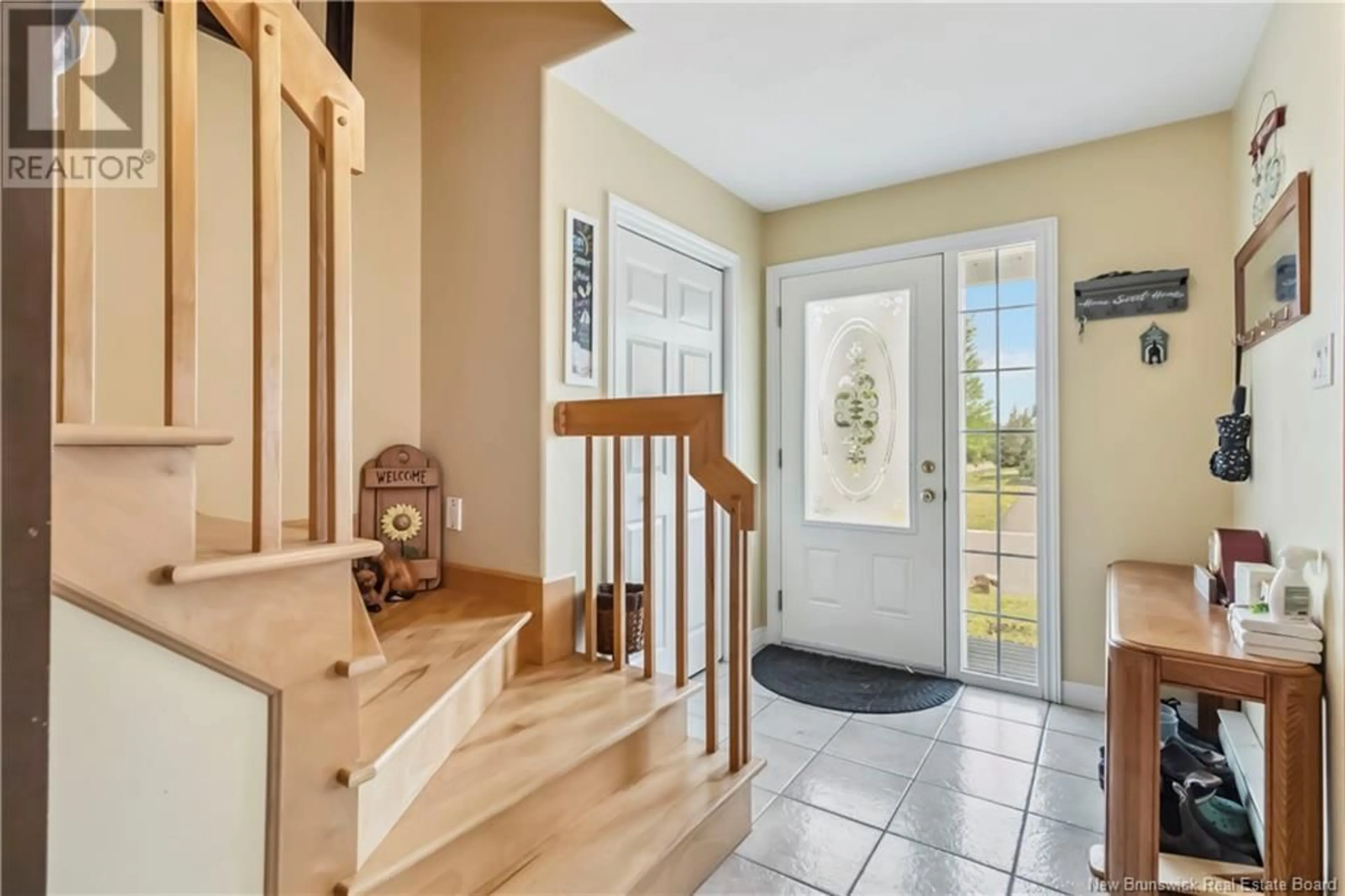 Indoor entryway for 173 FREDERIC STREET, Dieppe New Brunswick E1A7G8