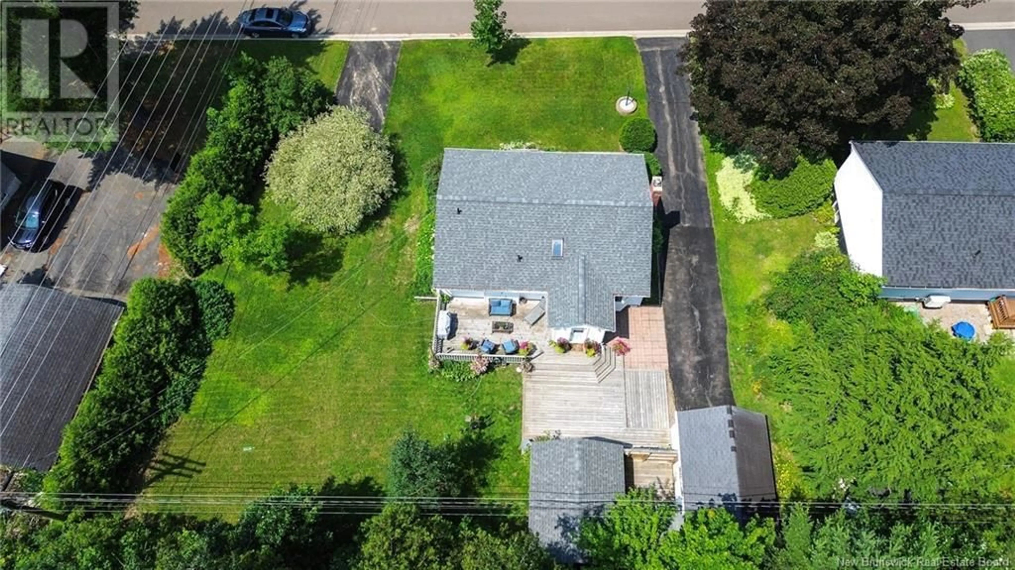 A pic from outside/outdoor area/front of a property/back of a property/a pic from drone, street for 106 GORHAM DRIVE, Fredericton New Brunswick E3A2A7