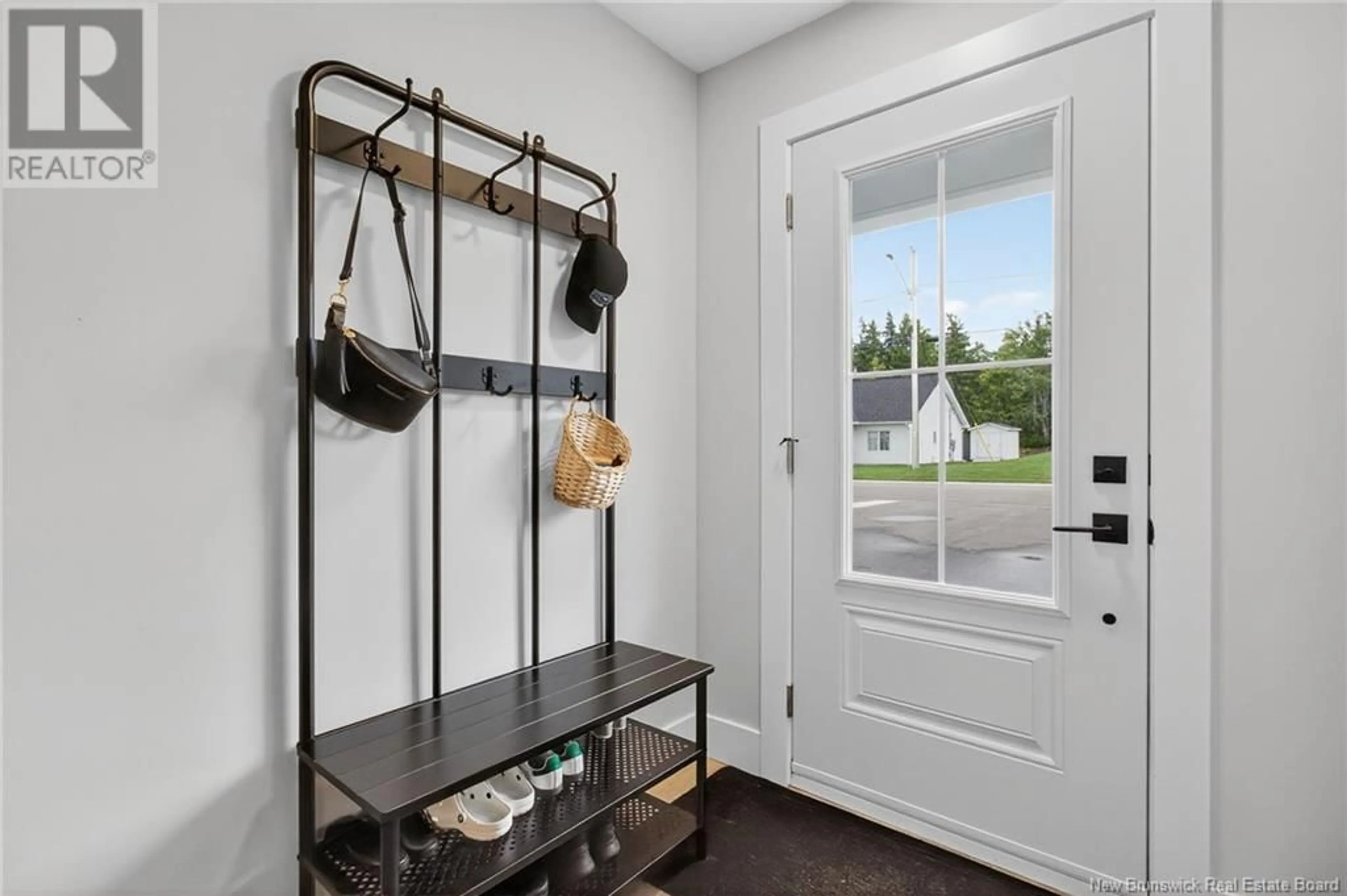 Indoor entryway for 43 MACKINNON STREET, Grand-Barachois New Brunswick E4P0R6