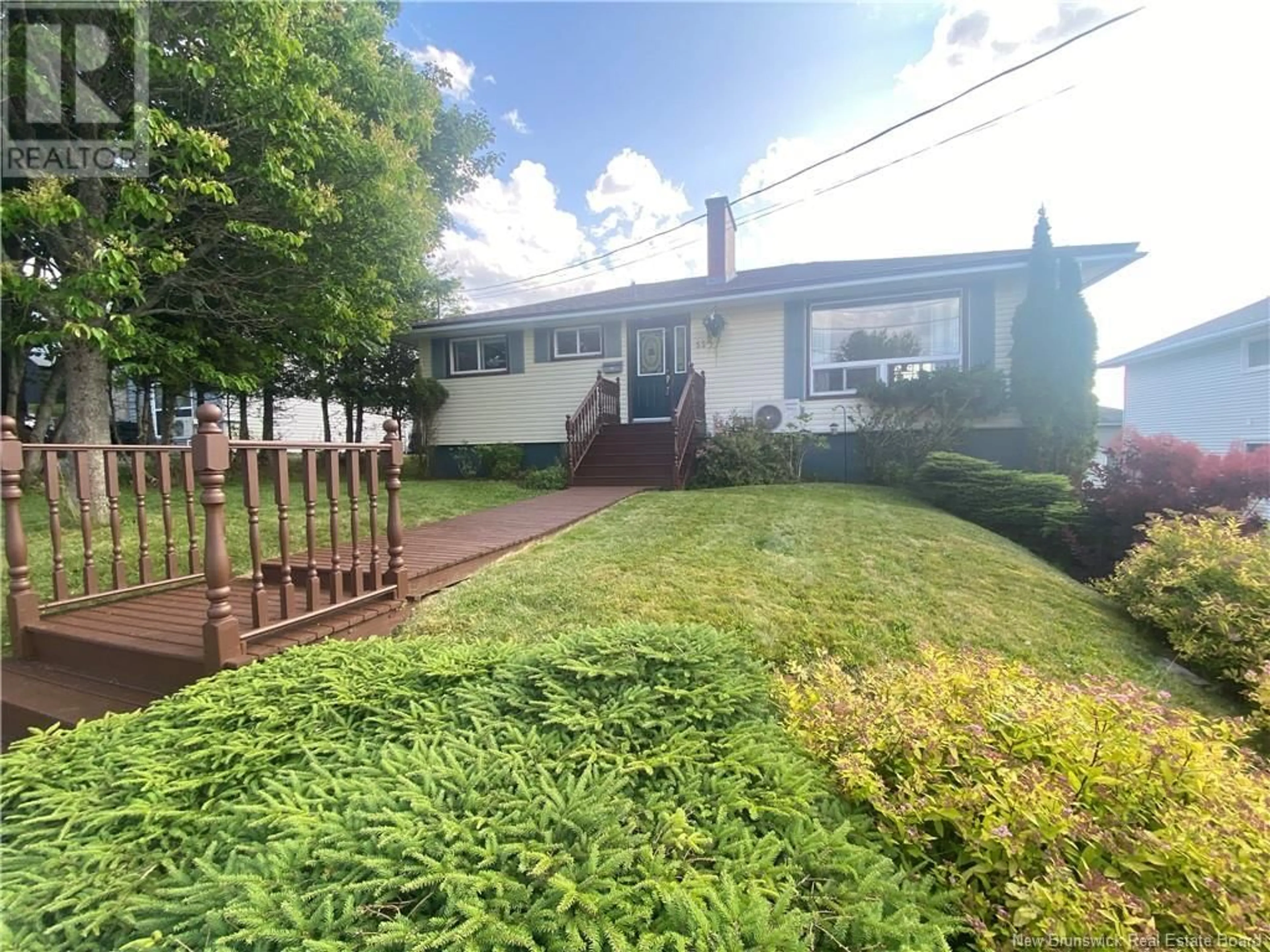 A pic from outside/outdoor area/front of a property/back of a property/a pic from drone, street for 55 HARMONY DRIVE, Saint John New Brunswick E2J2W2