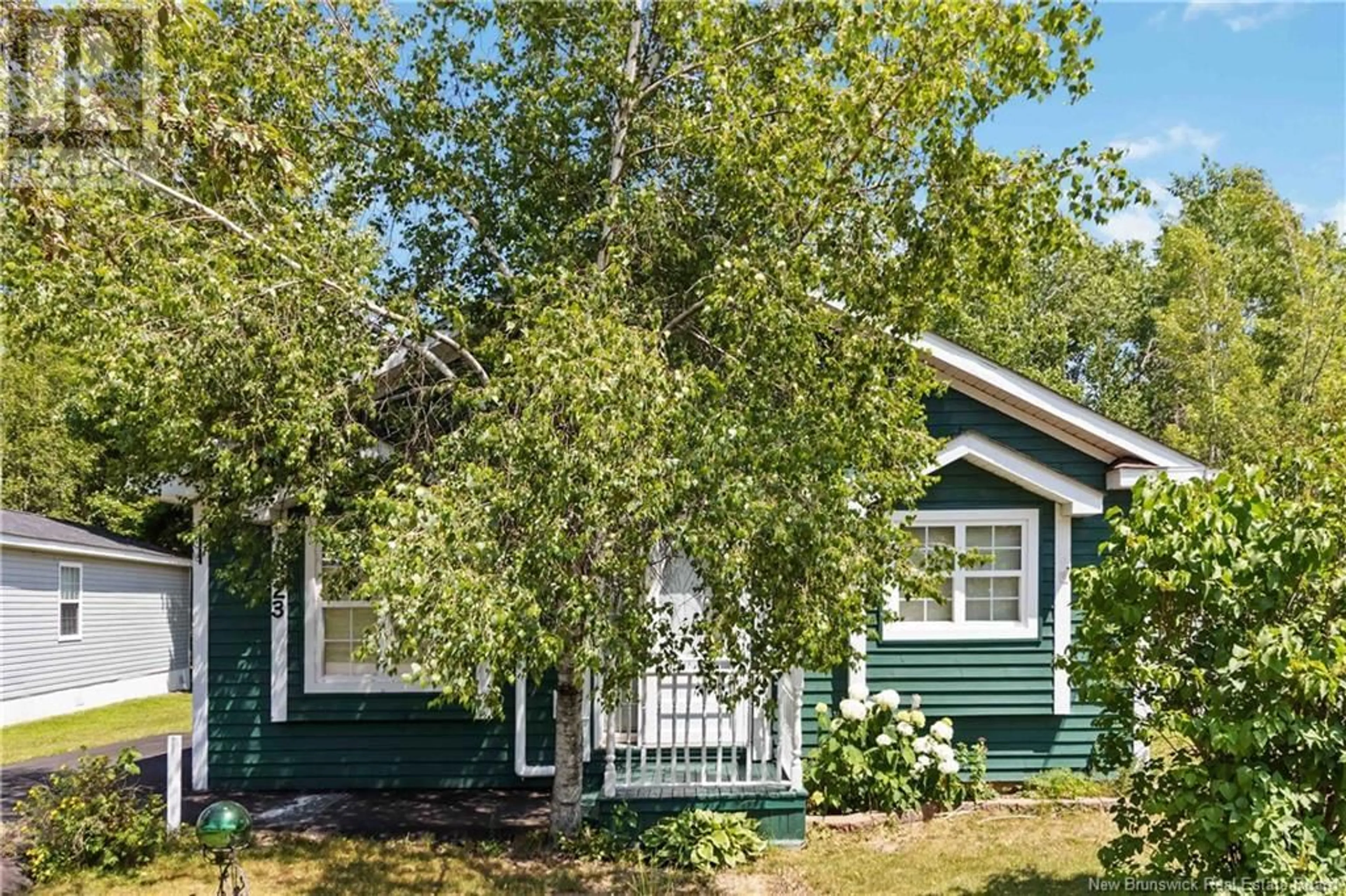 Home with vinyl exterior material, street for 23 SEQUOIA, Moncton New Brunswick E1E0A1