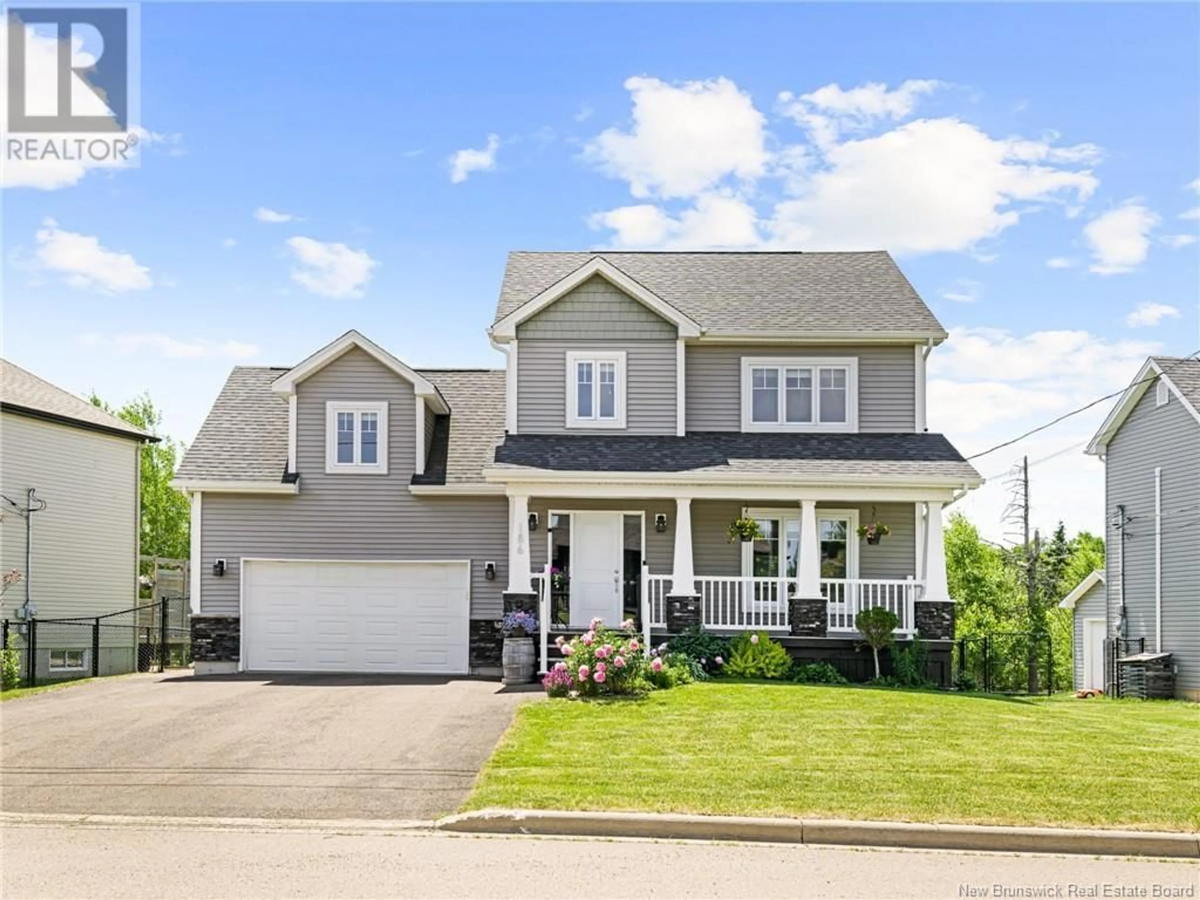Home with vinyl exterior material, street for 186 LADY RUSSELL, Moncton New Brunswick E1E0G1