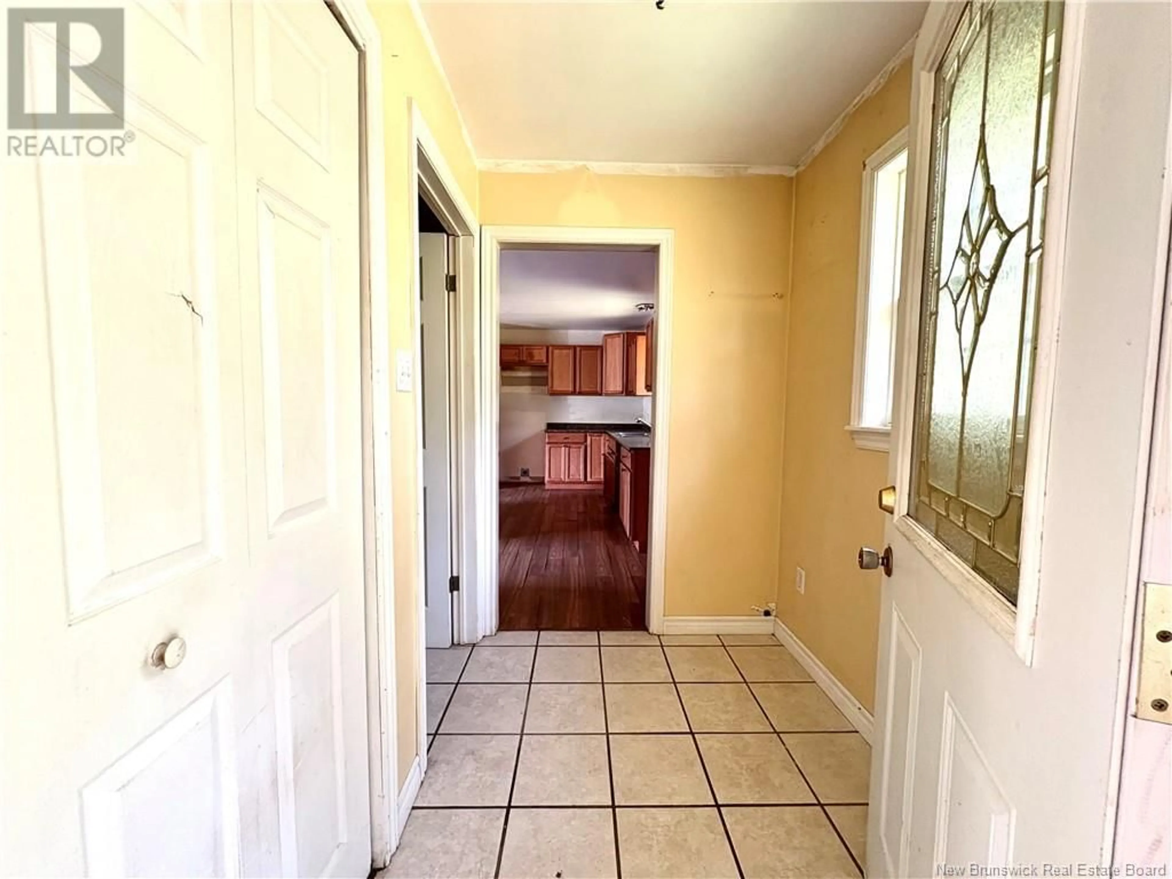 Indoor entryway for 9 LOWLANDS ROAD, Hoyt New Brunswick E5L2J4