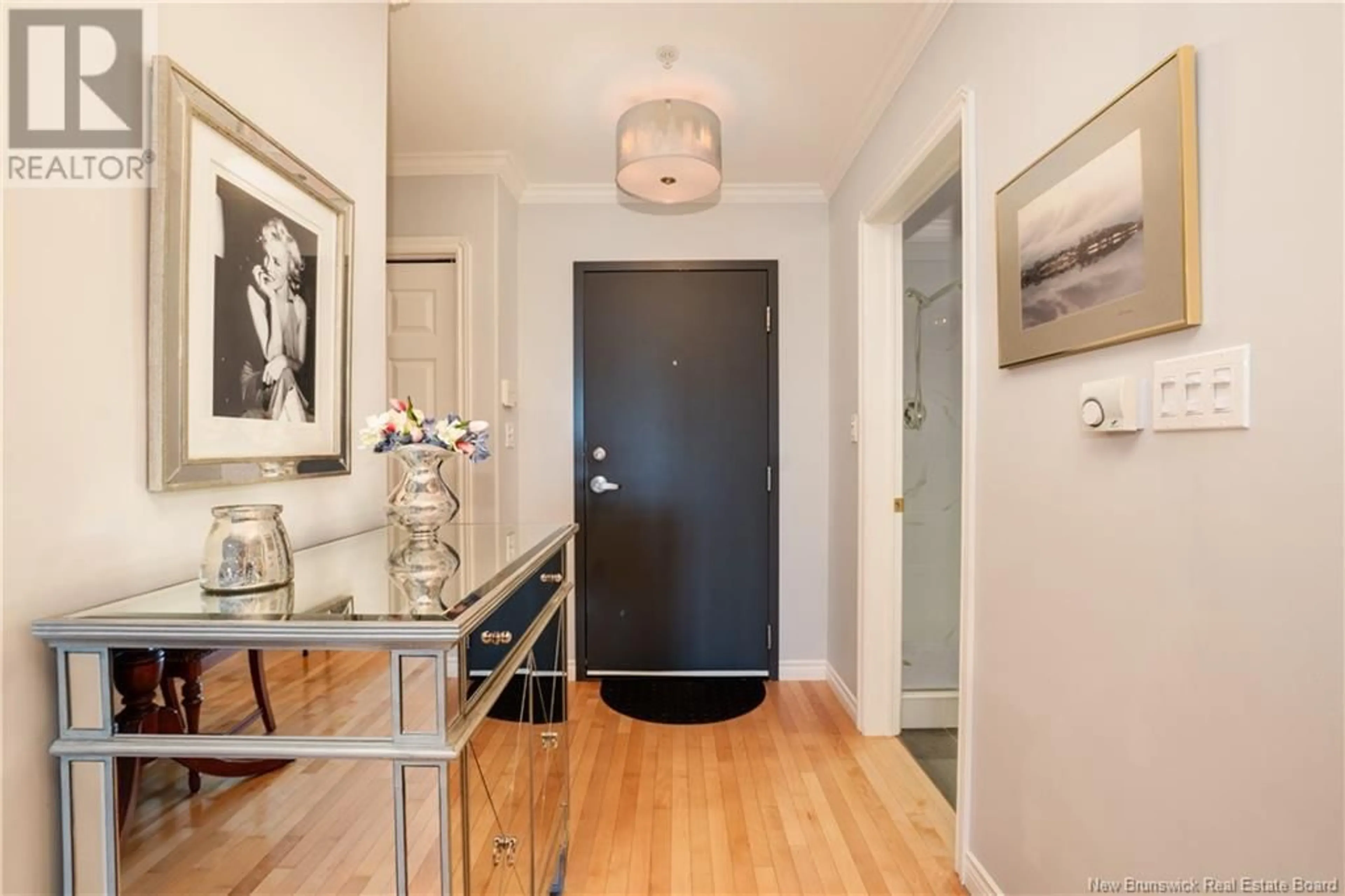 Indoor entryway for 208 - 163 ROYAL OAKS BOULEVARD BOULEVARD, Moncton New Brunswick E1H2C7