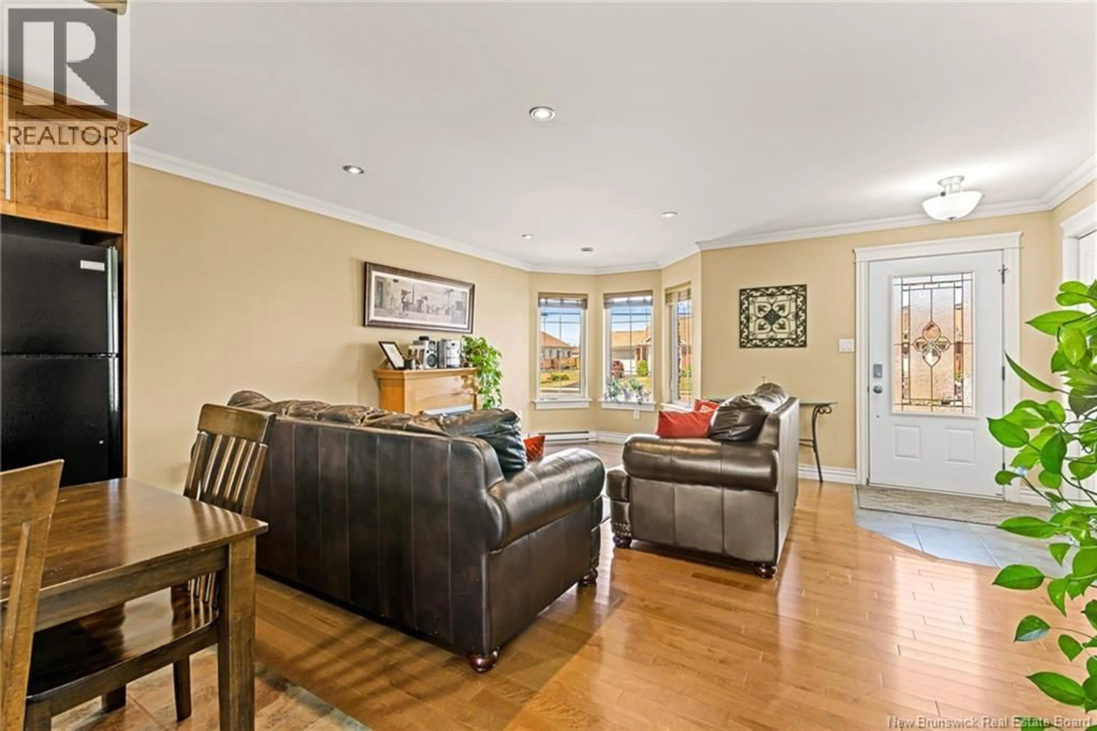 Living room with furniture, unknown for 67 LAKEBURN, Dieppe New Brunswick E1A0Y8