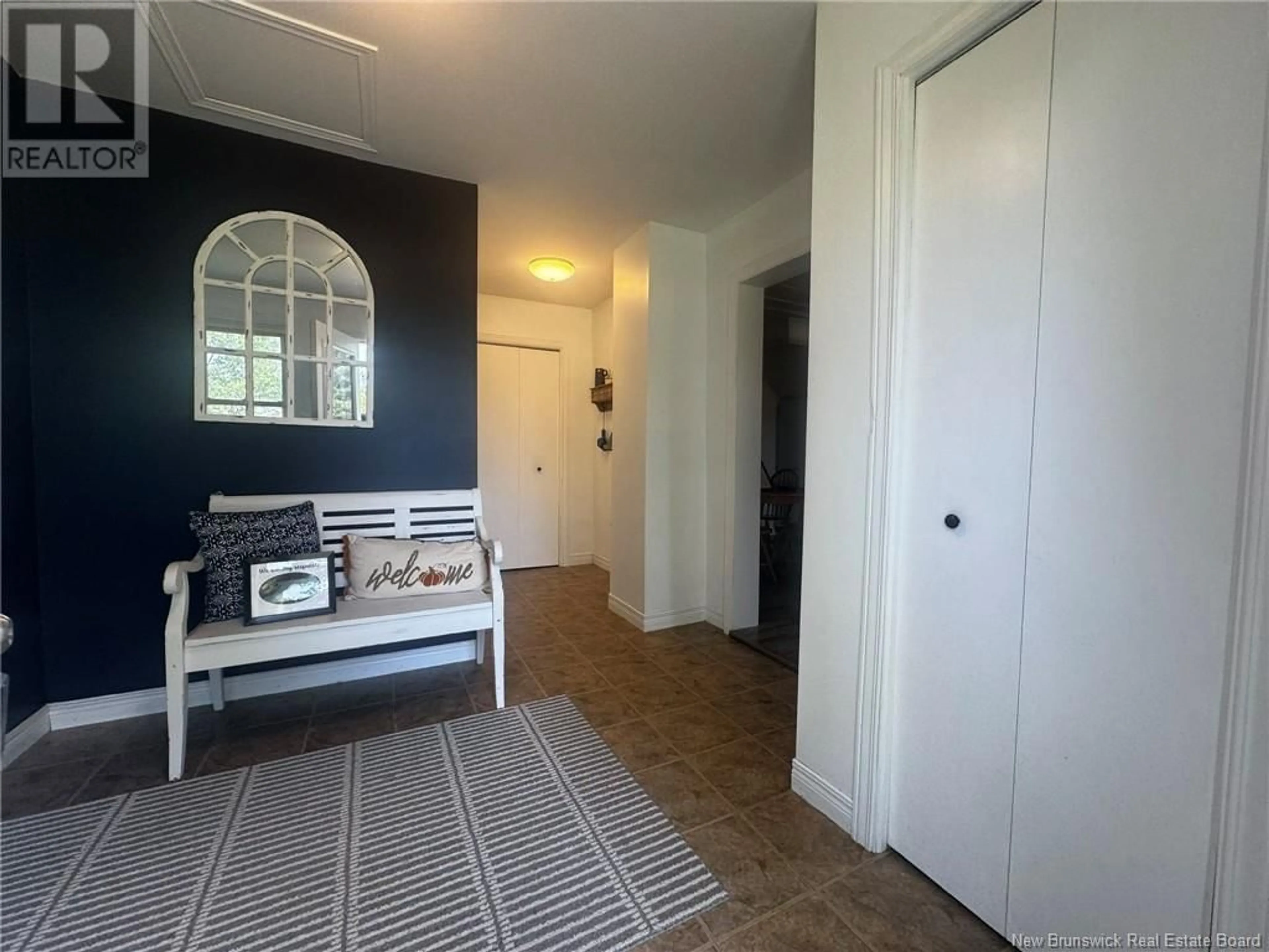 Indoor entryway for 1090 HWY 425, Whitney New Brunswick E1V4K8