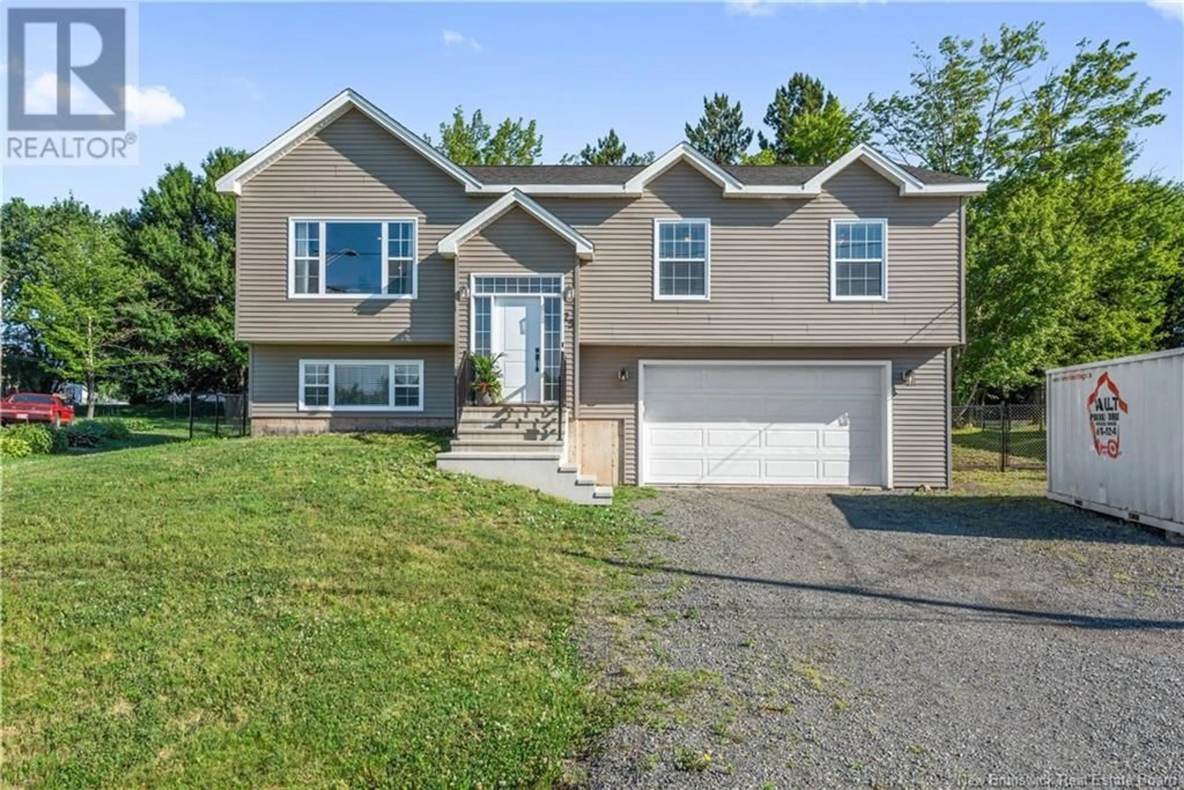 Home with vinyl exterior material, street for 25 CHAD CRESCENT, Salisbury New Brunswick E4J2L9