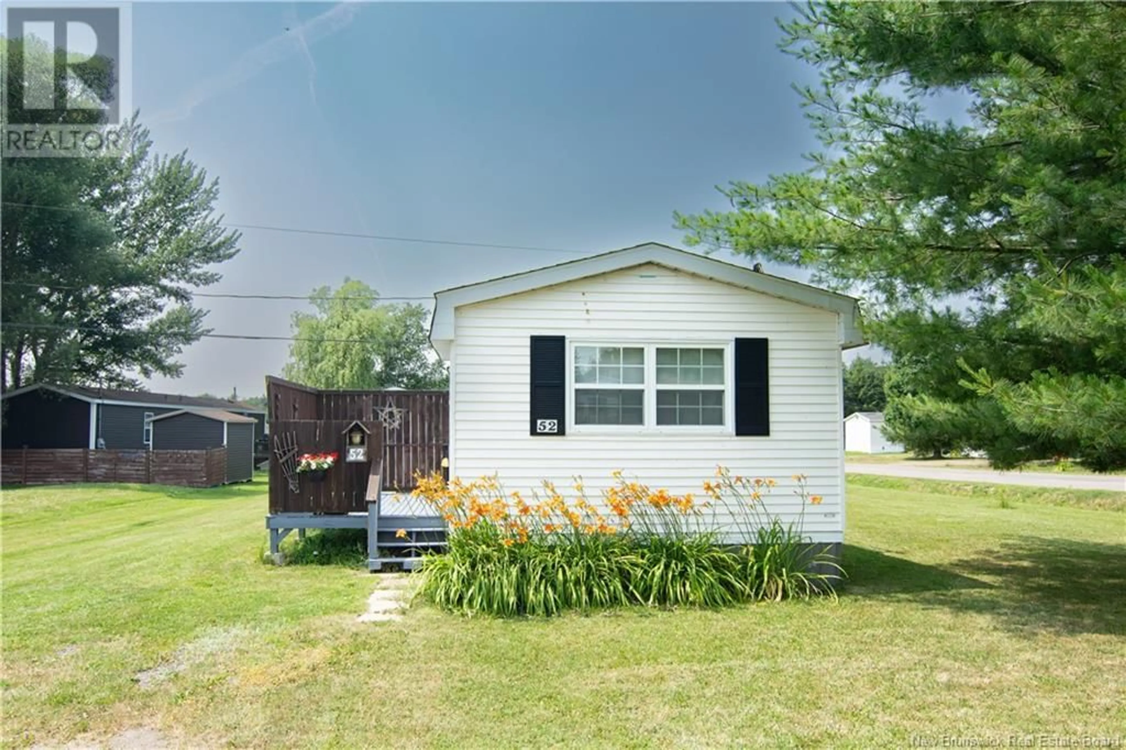 Home with vinyl exterior material, street for 52 DUPUIS AVENUE, Lakeville New Brunswick E1H1E2