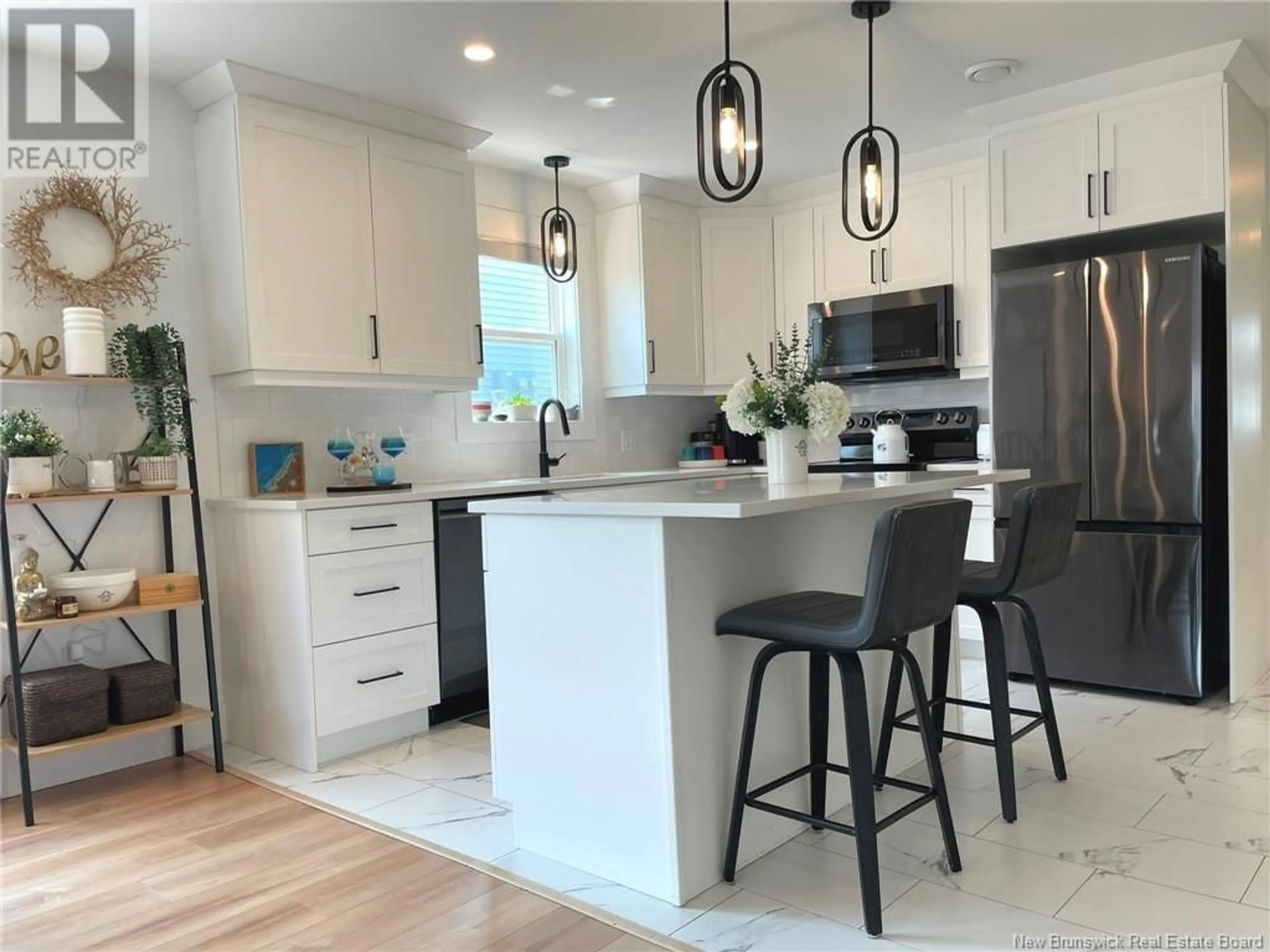 Open concept kitchen, ceramic/tile floor for 140 MONIQUE STREET, Shediac New Brunswick E4P0N8