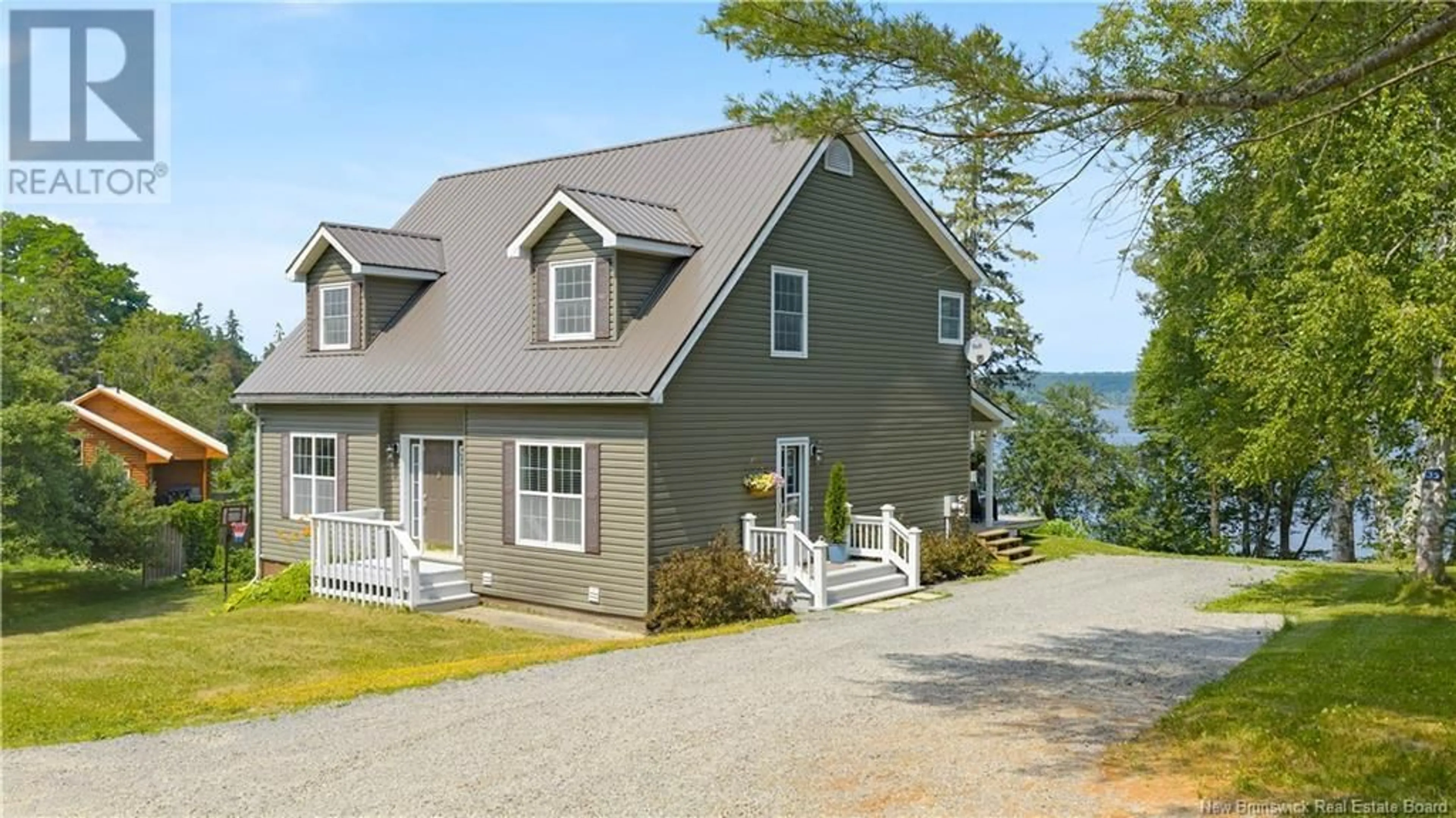 Home with vinyl exterior material, water/lake/river/ocean view for 35 MCGEACHY LANE, Oak Haven New Brunswick E3L3T5