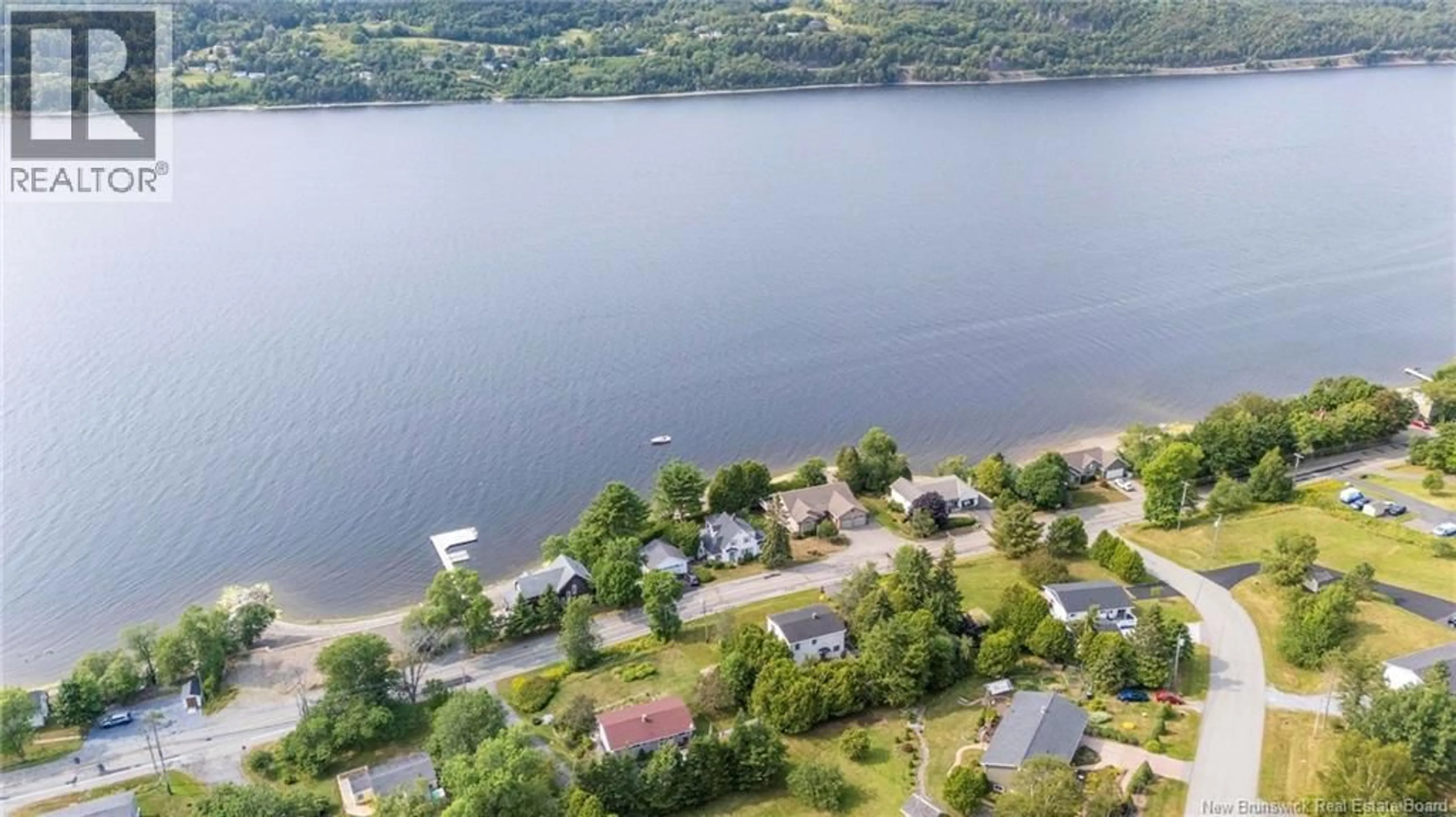 A pic from outside/outdoor area/front of a property/back of a property/a pic from drone, water/lake/river/ocean view for 592 GONDOLA POINT ROAD, Quispamsis New Brunswick E2E1K8