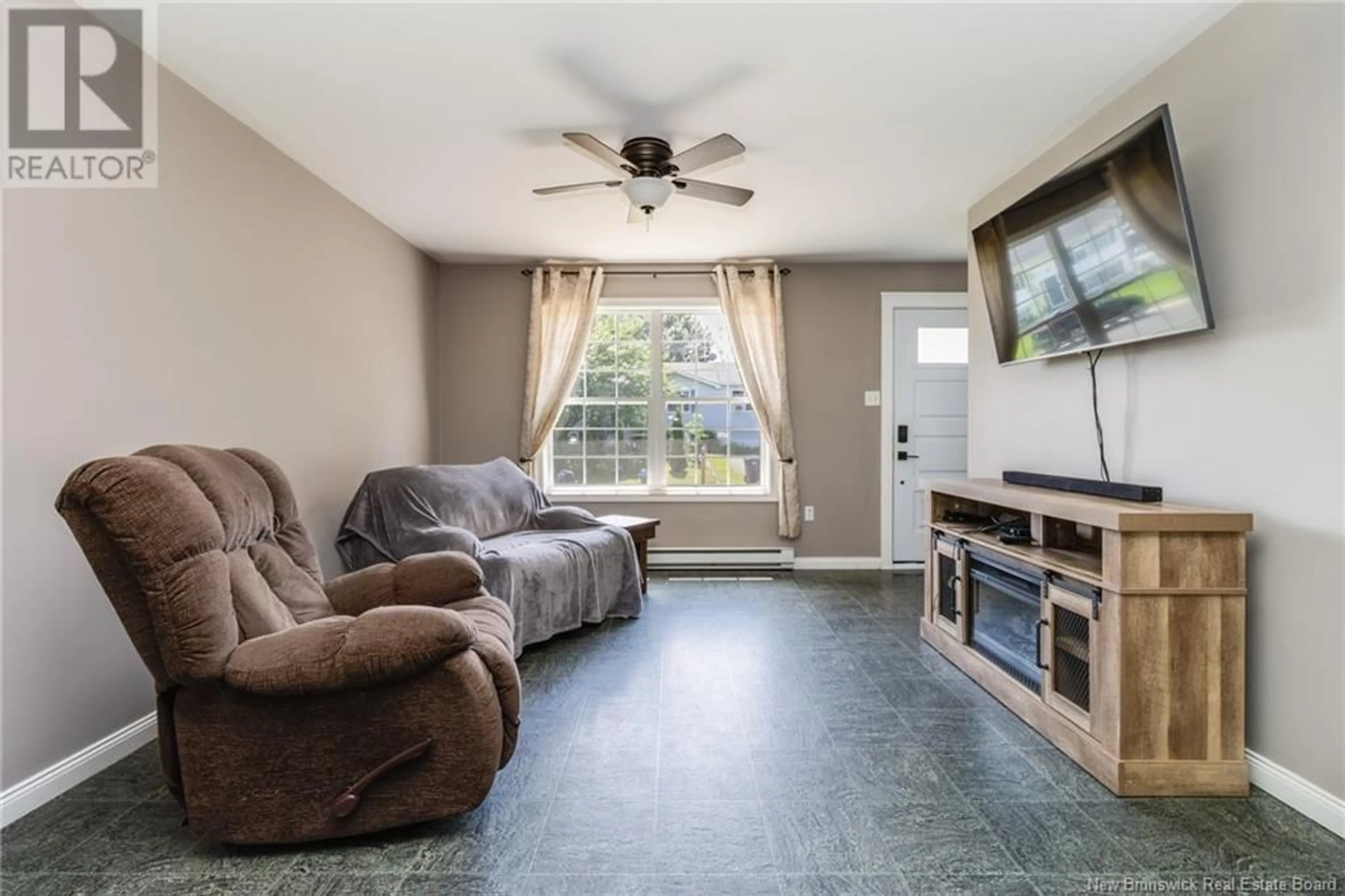 Living room with furniture, unknown for 31 SHEPHARD DRIVE, Oromocto New Brunswick E2V2M2