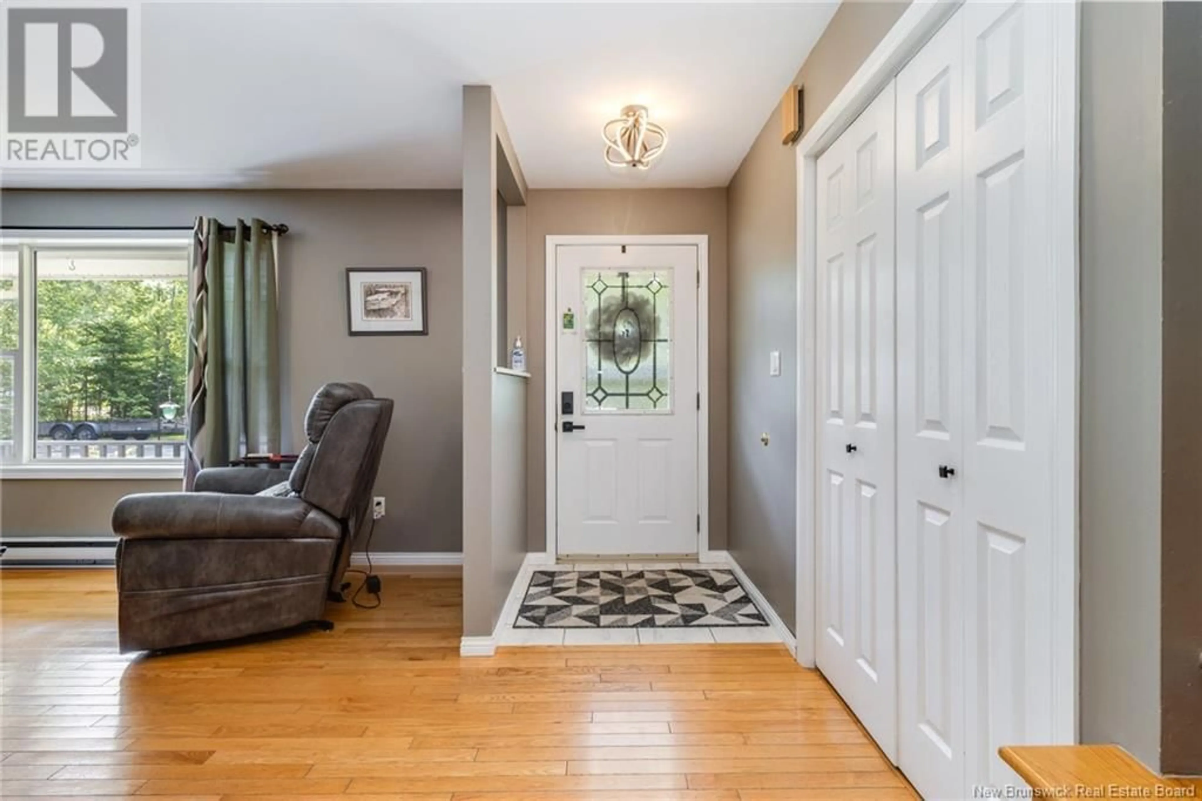 Indoor entryway for 49 BURTON EVERGREEN DRIVE, Burton New Brunswick E2V3E4
