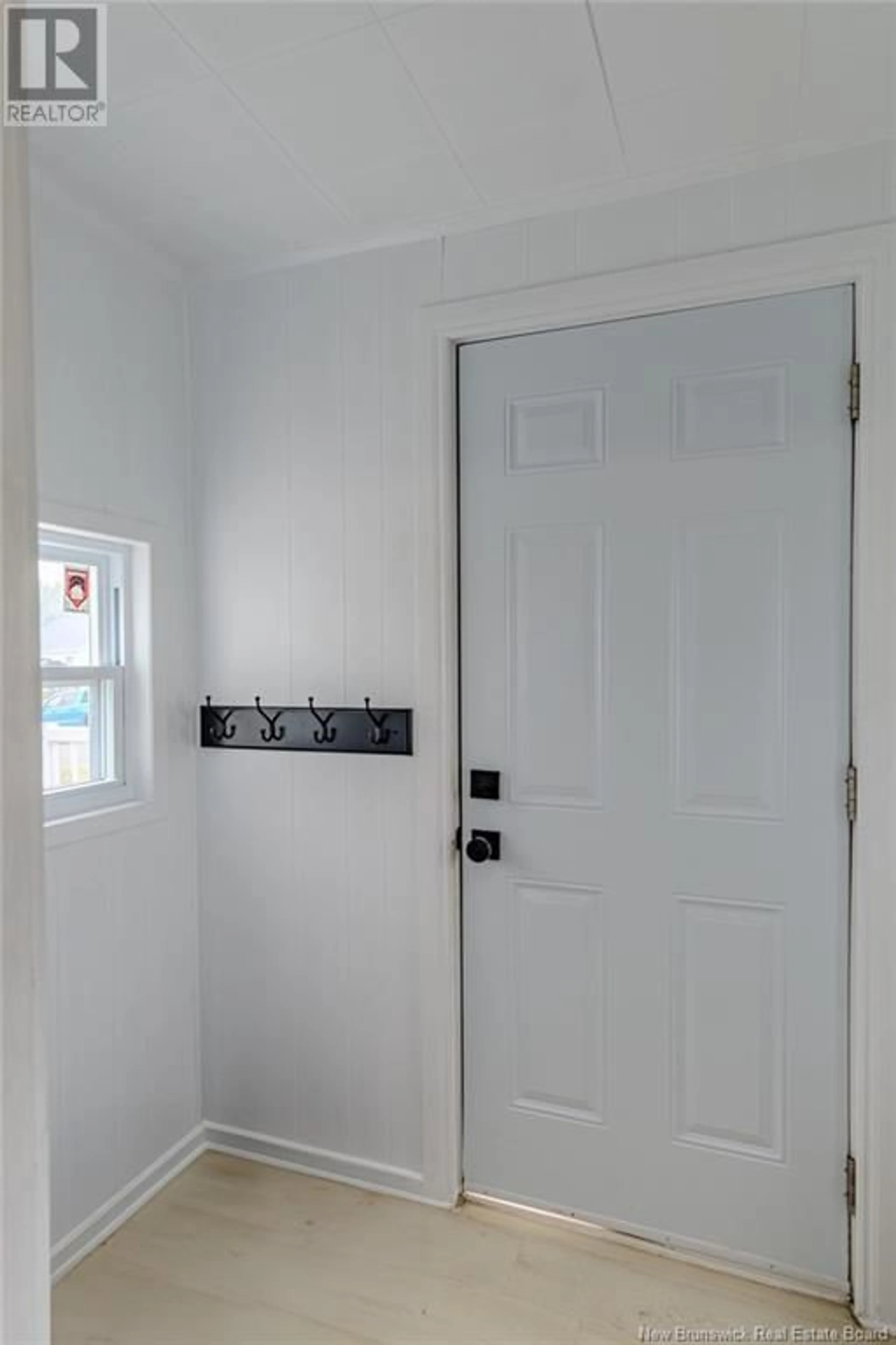 Indoor entryway for 10 PUGSLEY AVENUE, Saint John New Brunswick E2K2X2