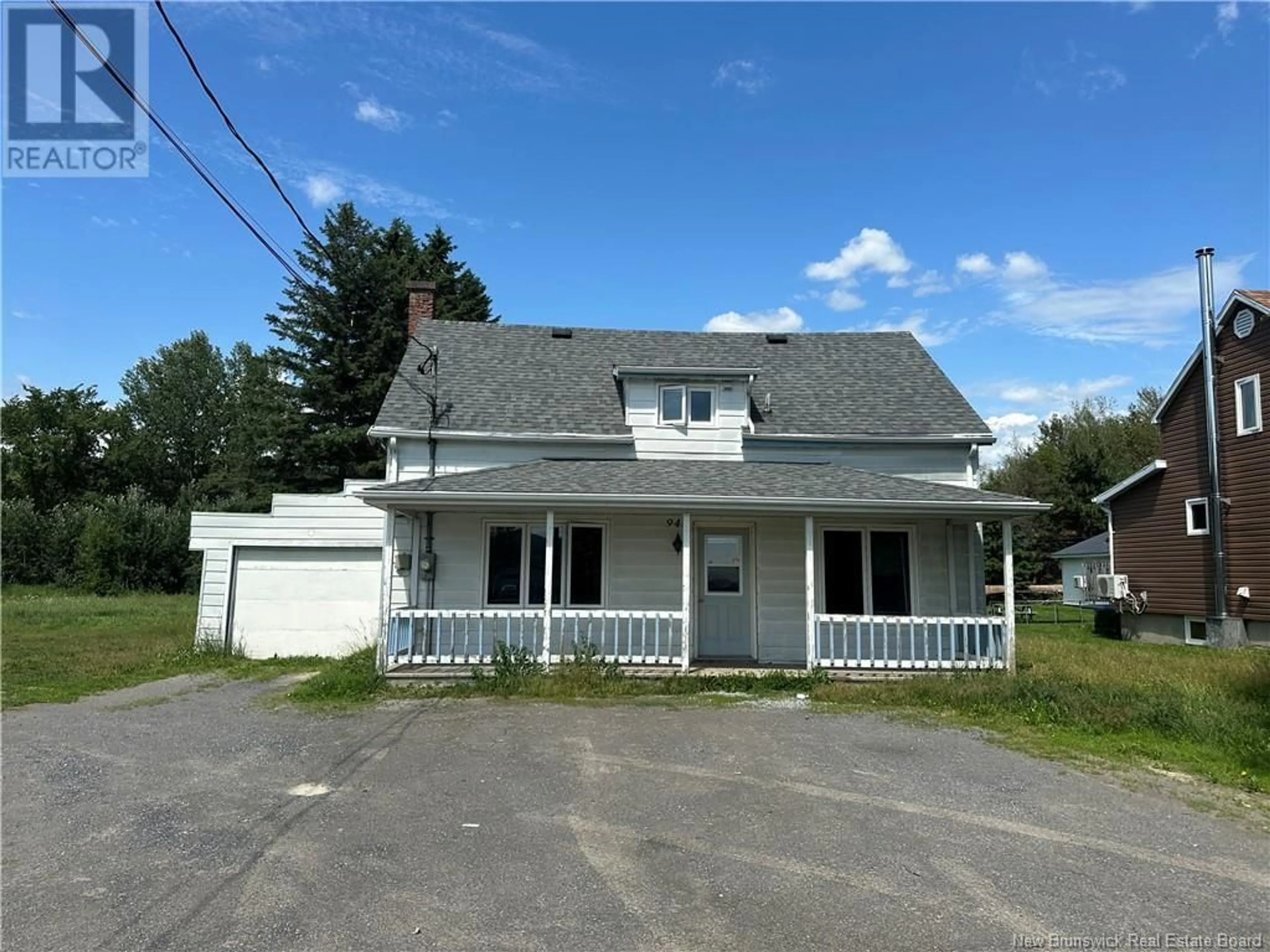 A pic from outside/outdoor area/front of a property/back of a property/a pic from drone, street for 941 PRINCIPALE, Edmundston New Brunswick E7C1L6