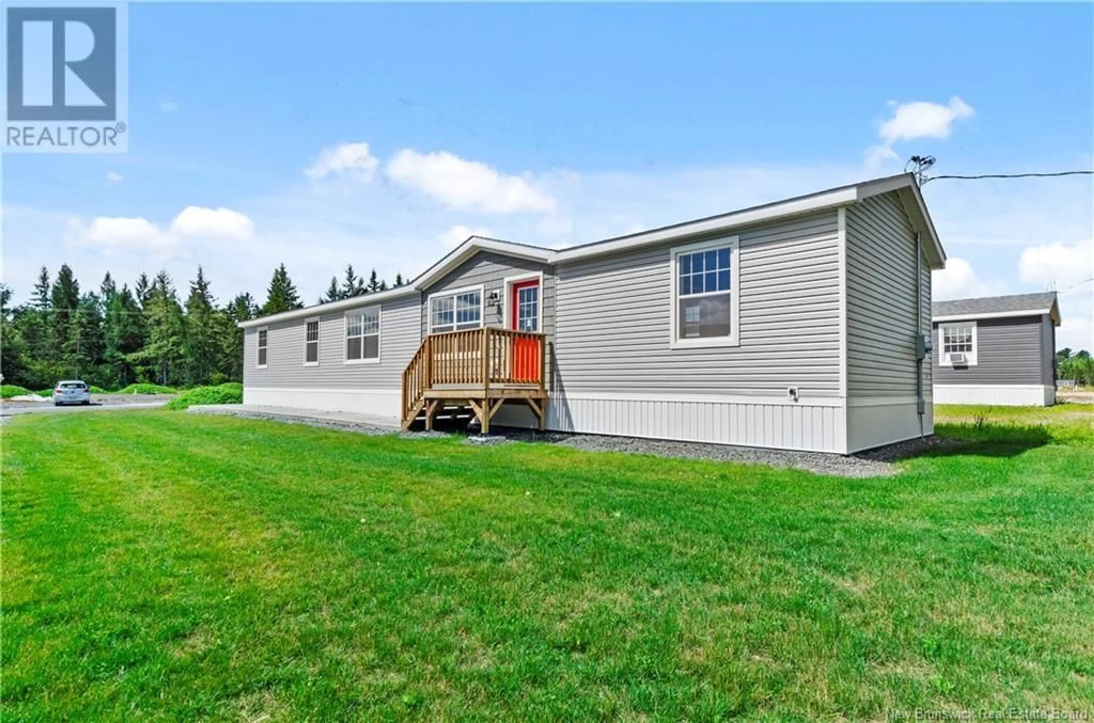 Home with vinyl exterior material, unknown for 28 LUANNE DRIVE, Lincoln New Brunswick E3B9E5