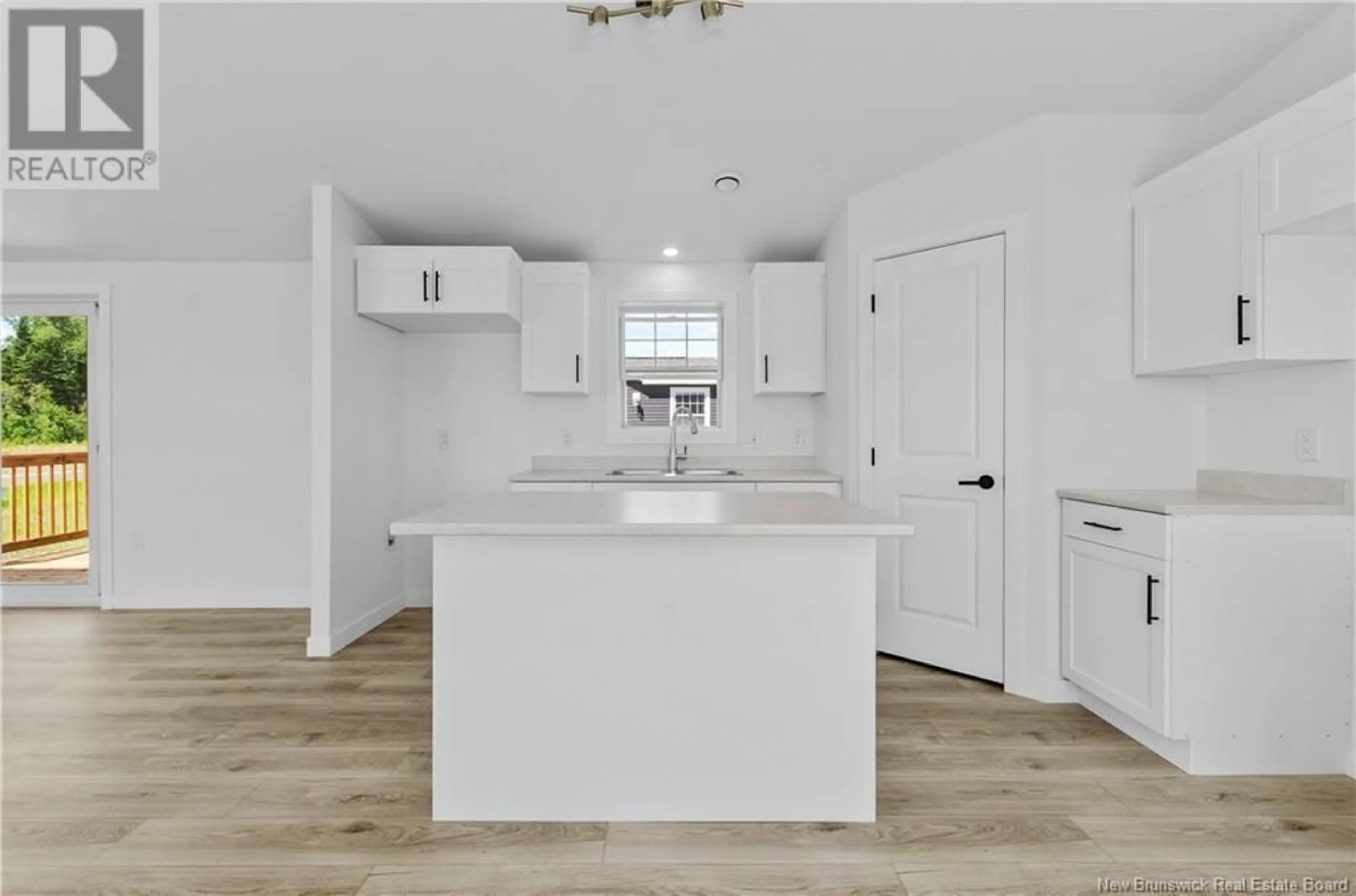 Open concept kitchen, ceramic/tile floor for 28 LUANNE DRIVE, Lincoln New Brunswick E3B9E5