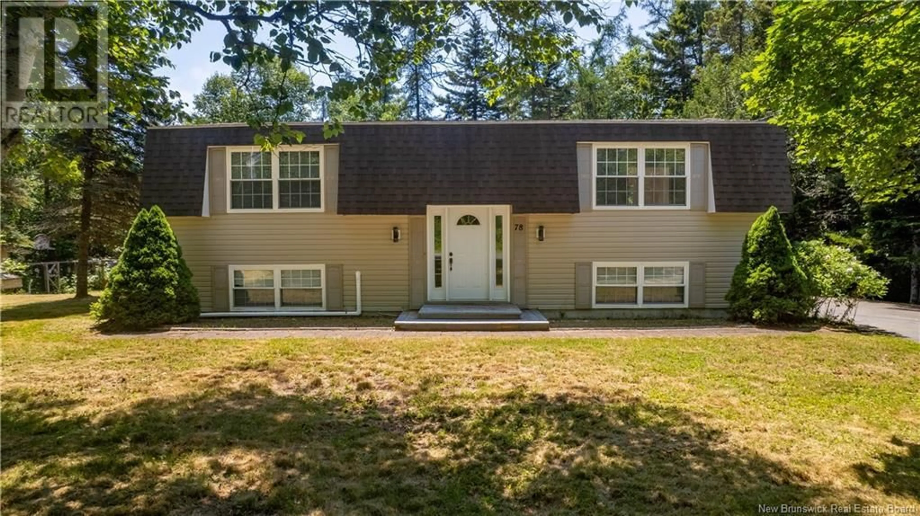 Home with vinyl exterior material, unknown for 78 MCKAY LOOP ROAD, Pennfield New Brunswick E5H2K4