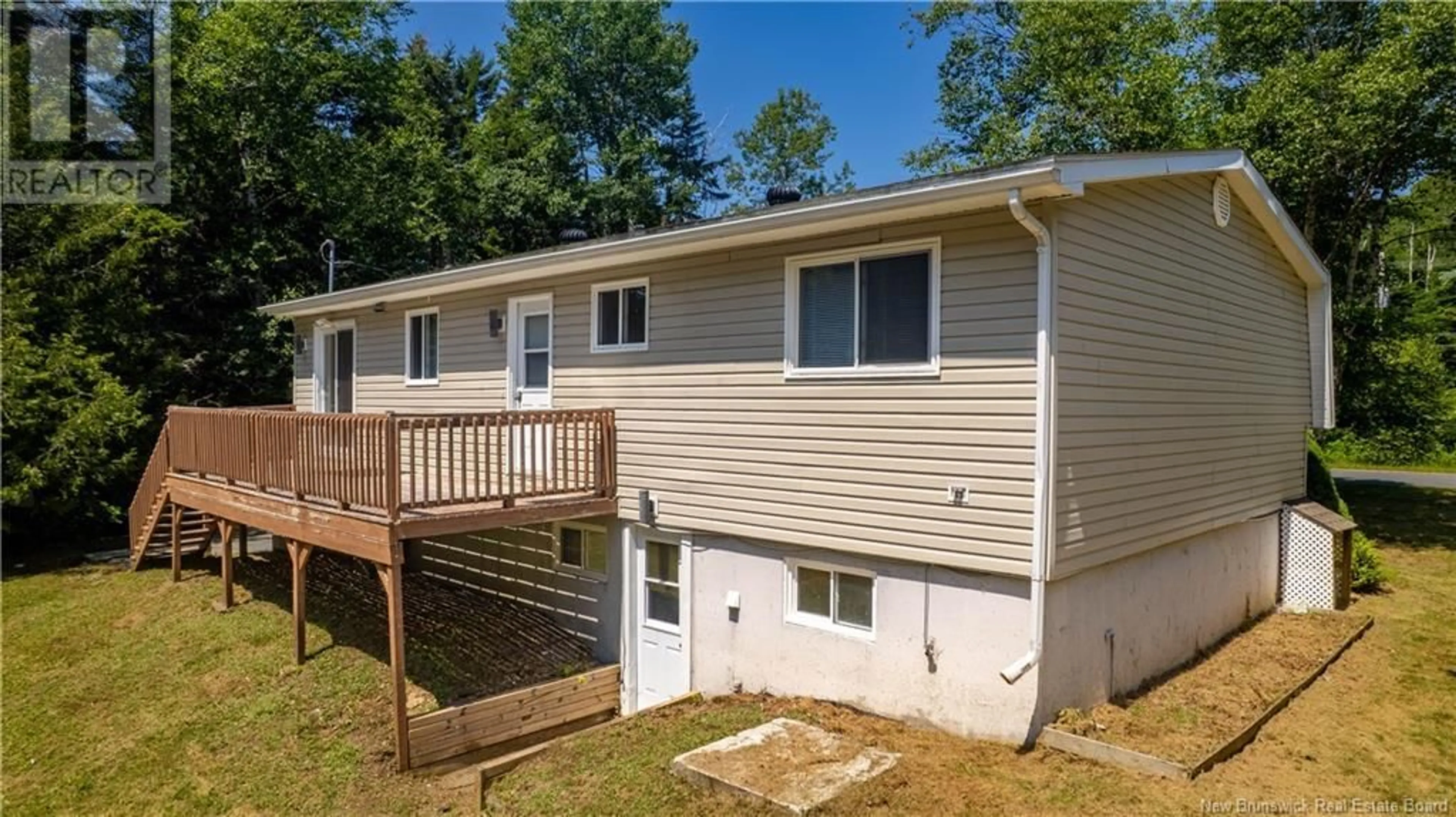 Home with vinyl exterior material, unknown for 78 MCKAY LOOP ROAD, Pennfield New Brunswick E5H2K4