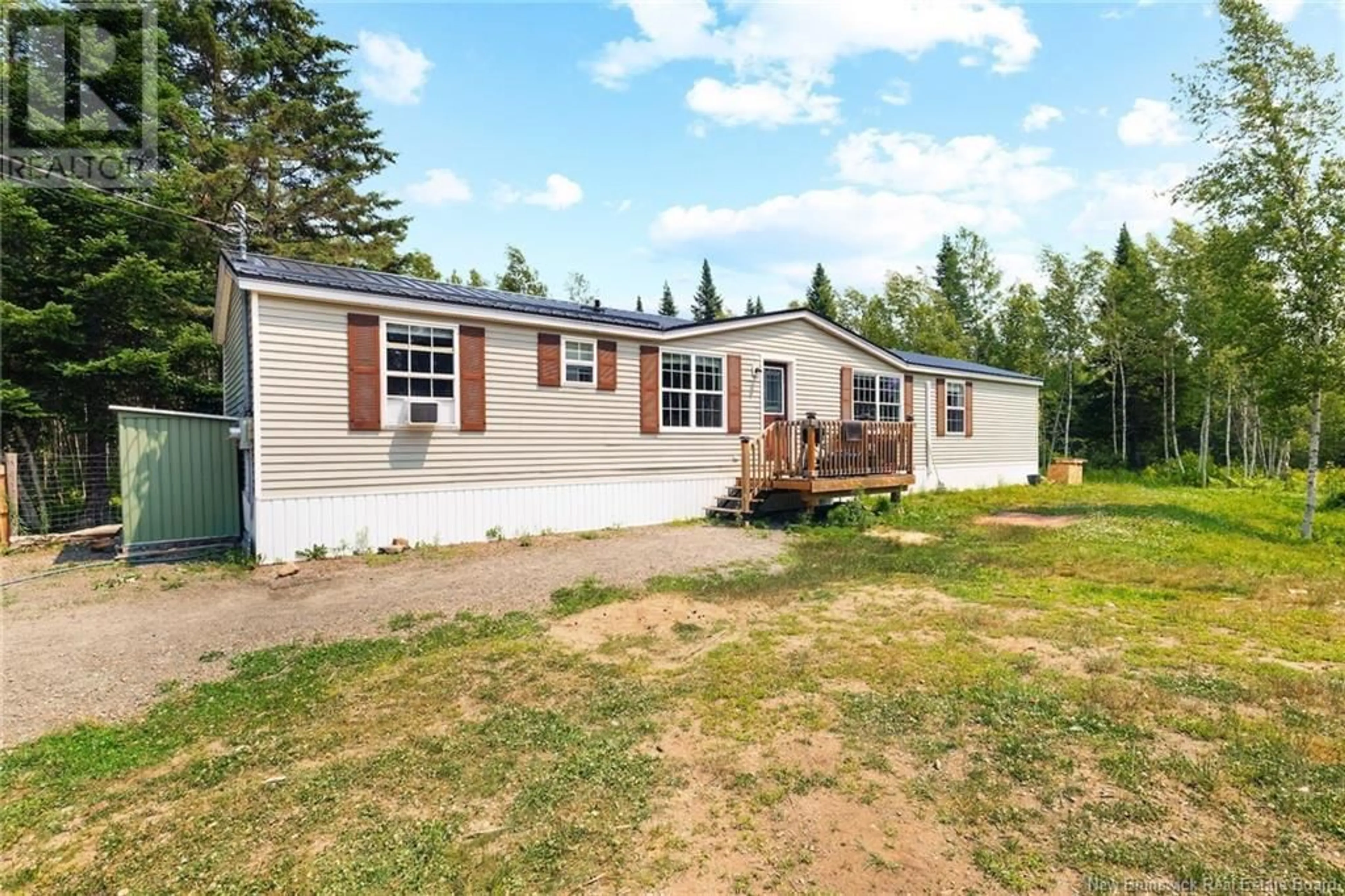 Home with vinyl exterior material, unknown for 44 LAWLER DRIVE, Rusagonis New Brunswick E3B0N5