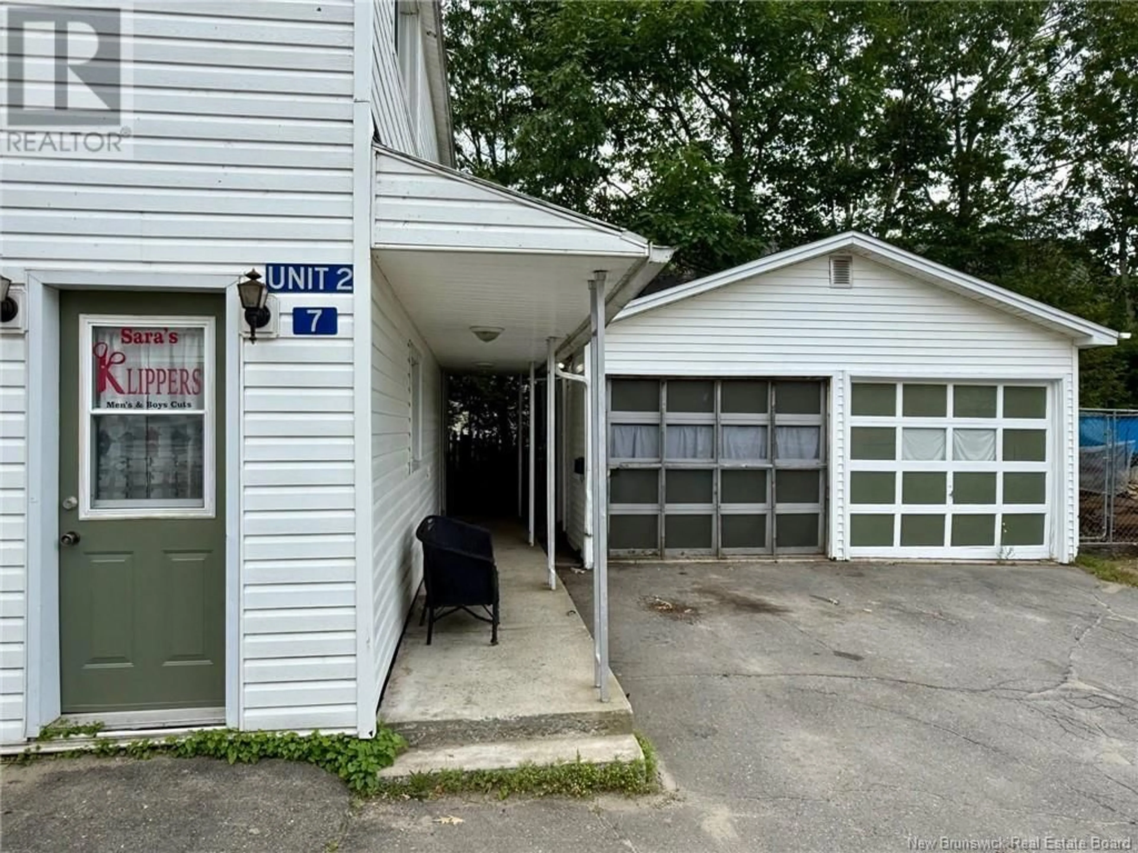 Indoor garage for 7 OAK STREET, McAdam New Brunswick E6J1M5