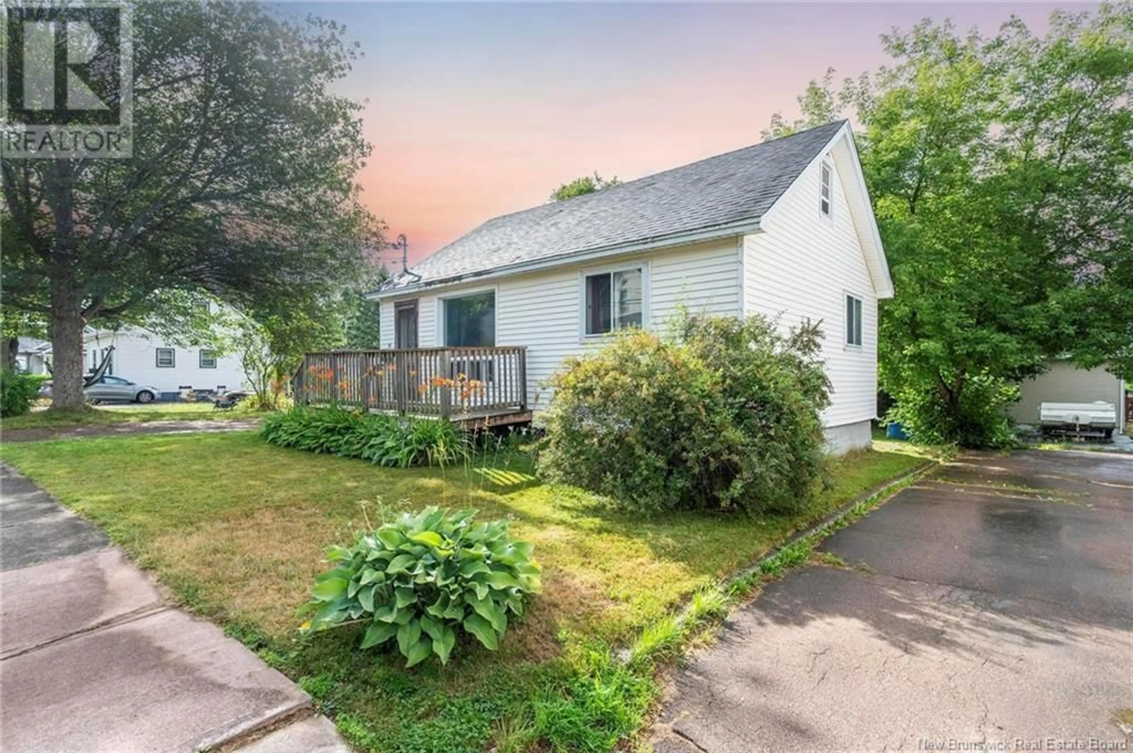 A pic from outside/outdoor area/front of a property/back of a property/a pic from drone, street for 30 CROSS STREET, Moncton New Brunswick E1A3C4