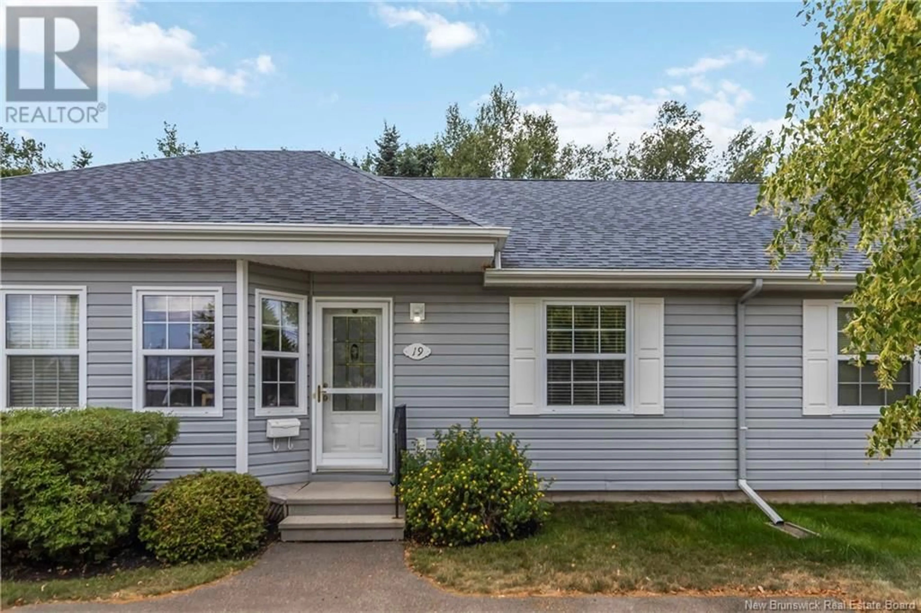 Home with vinyl exterior material, street for 19 FIRMIN CRESCENT, Dieppe New Brunswick E1A7S3