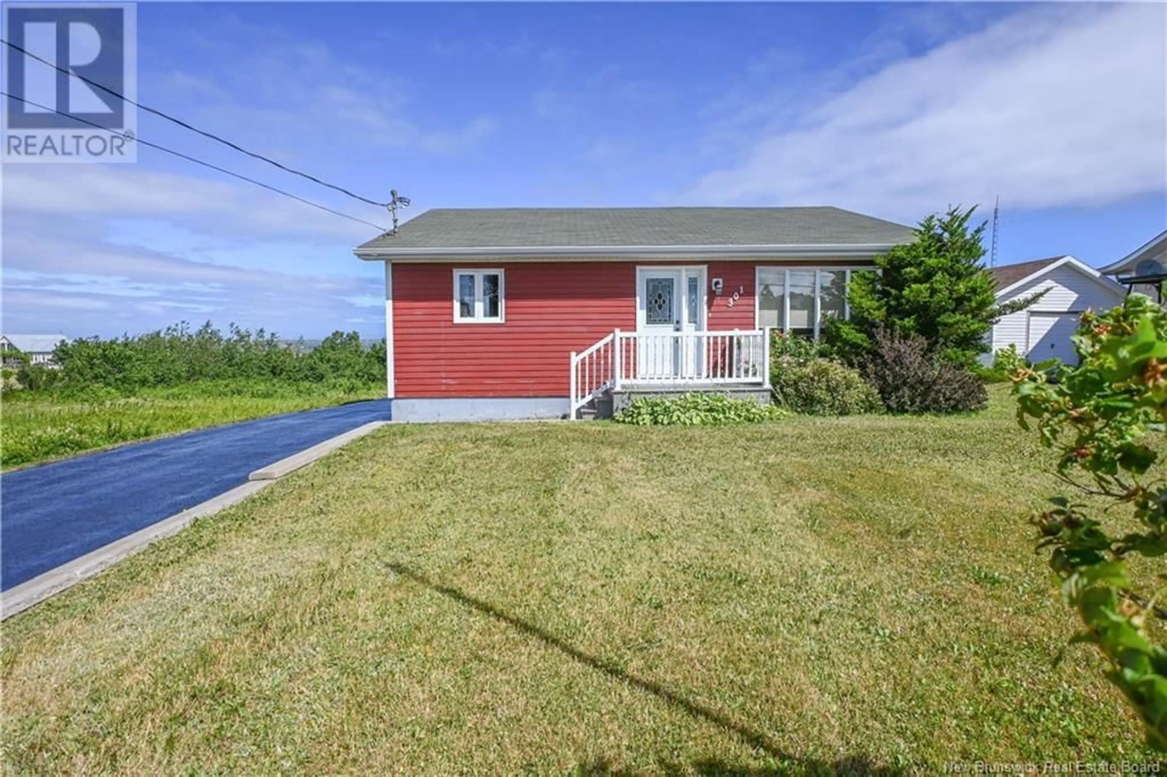 Unknown for 301 RUE DE L'ILE, Caraquet New Brunswick E1W1B5