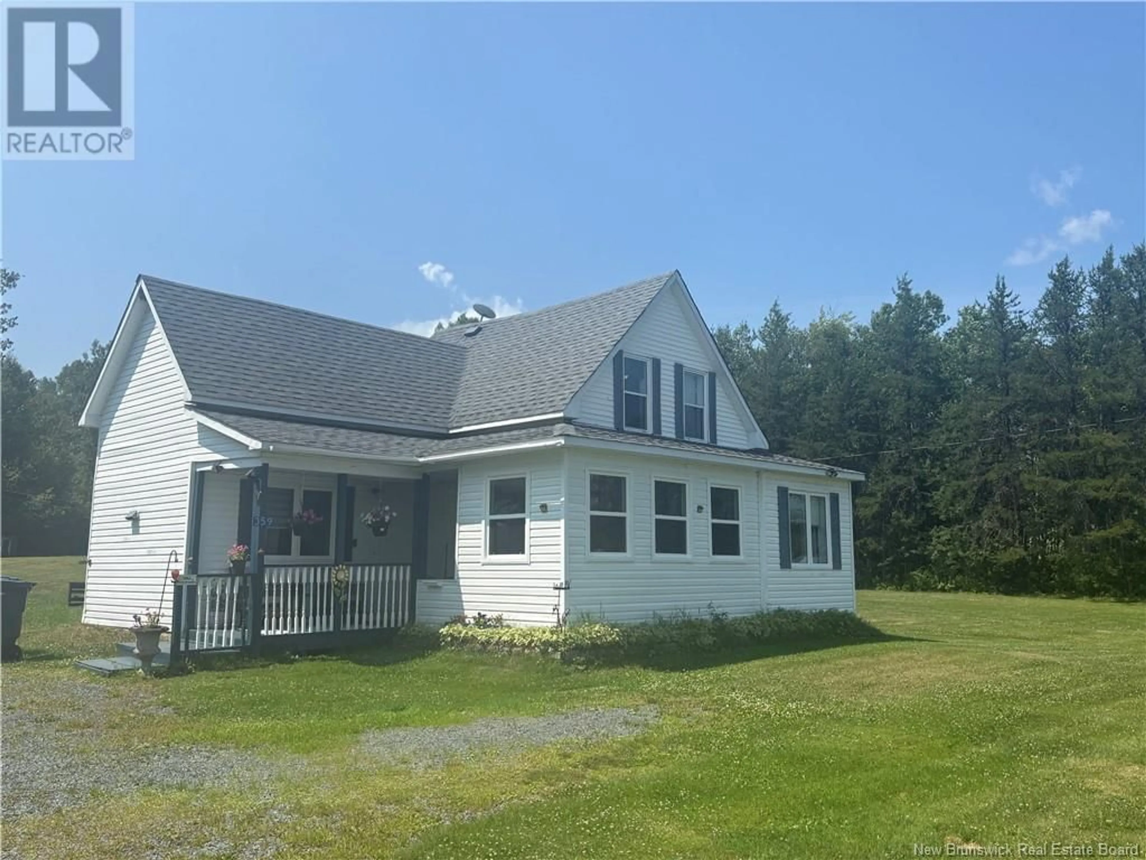 A pic from outside/outdoor area/front of a property/back of a property/a pic from drone, building for 359 BELLEFOND, Bellefond New Brunswick E1V4T6