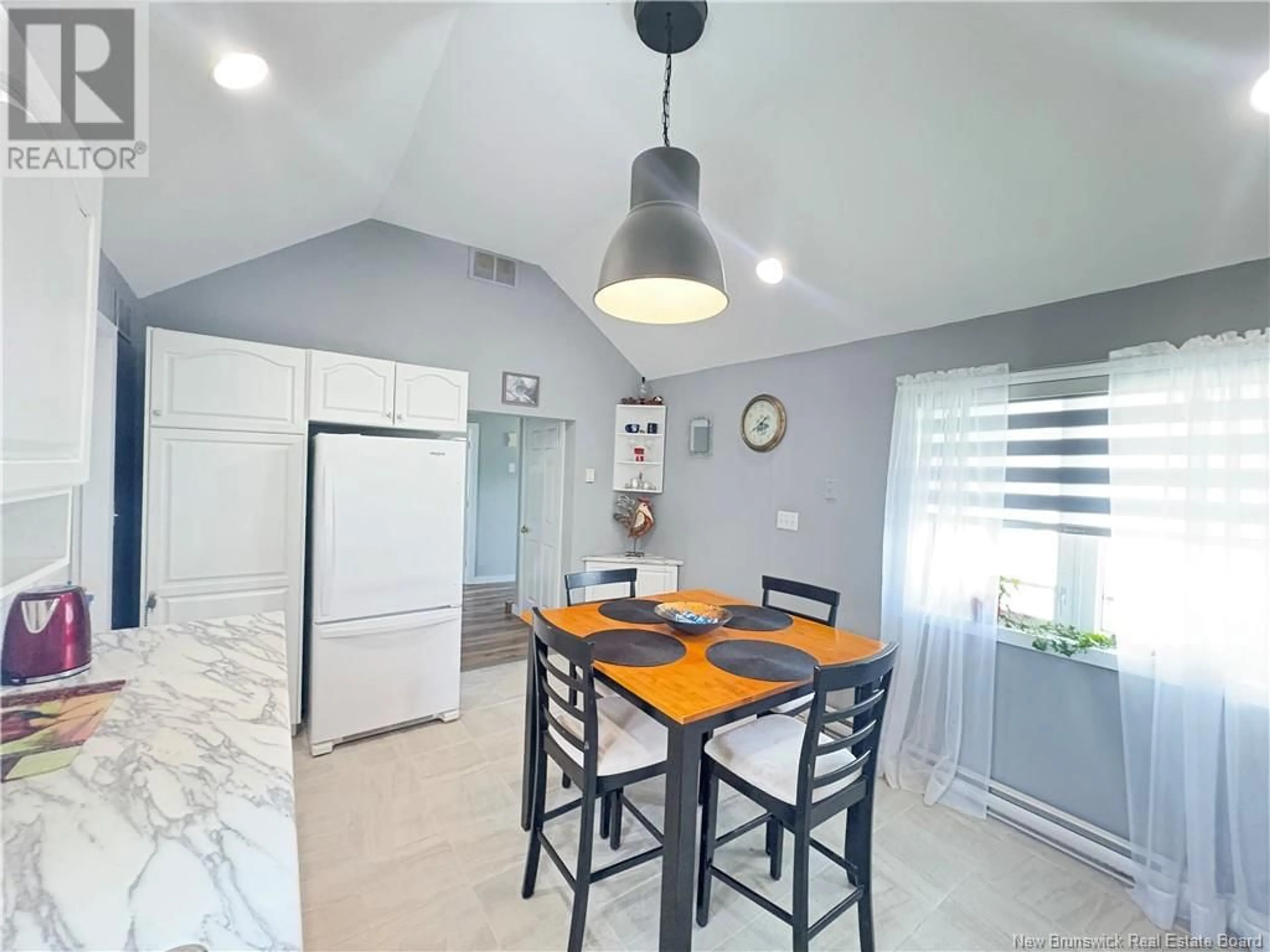 Open concept kitchen, ceramic/tile floor for 359 BELLEFOND, Bellefond New Brunswick E1V4T6