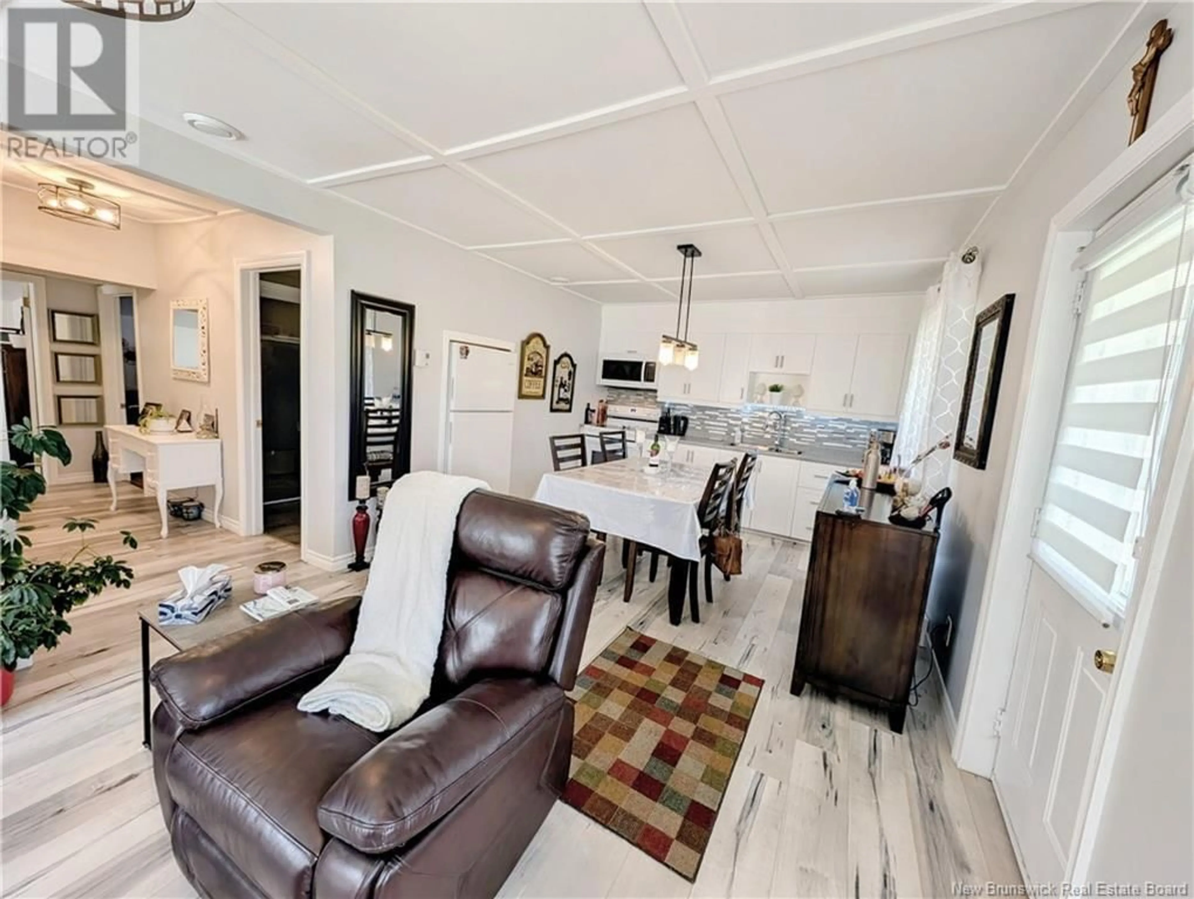 Living room with furniture, unknown for 35 NB 325, Trudel New Brunswick E8R1N7