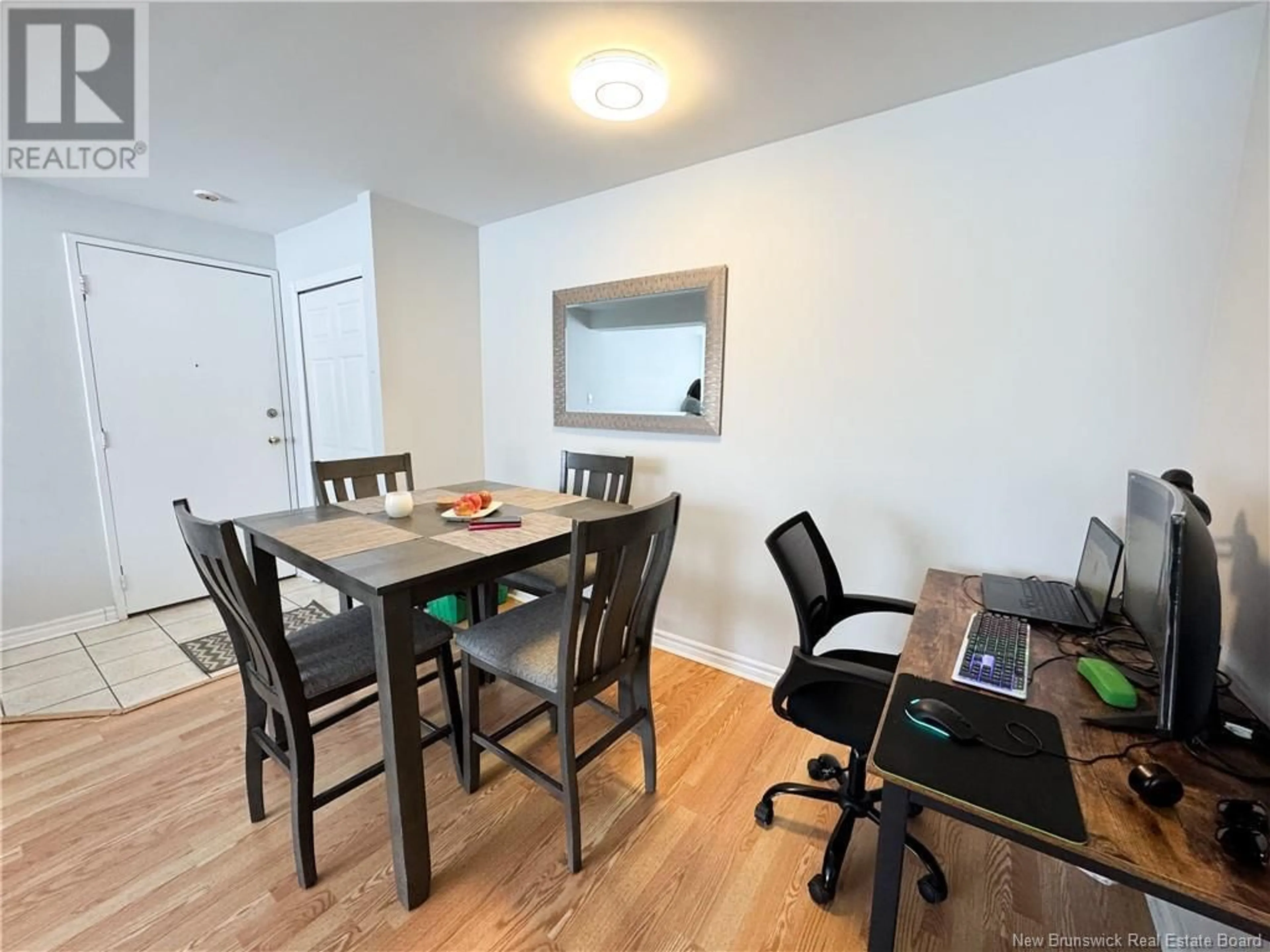 Dining room, wood/laminate floor for 11 - 125 COLDBROOK CRESCENT, Saint John New Brunswick E2J3Z3