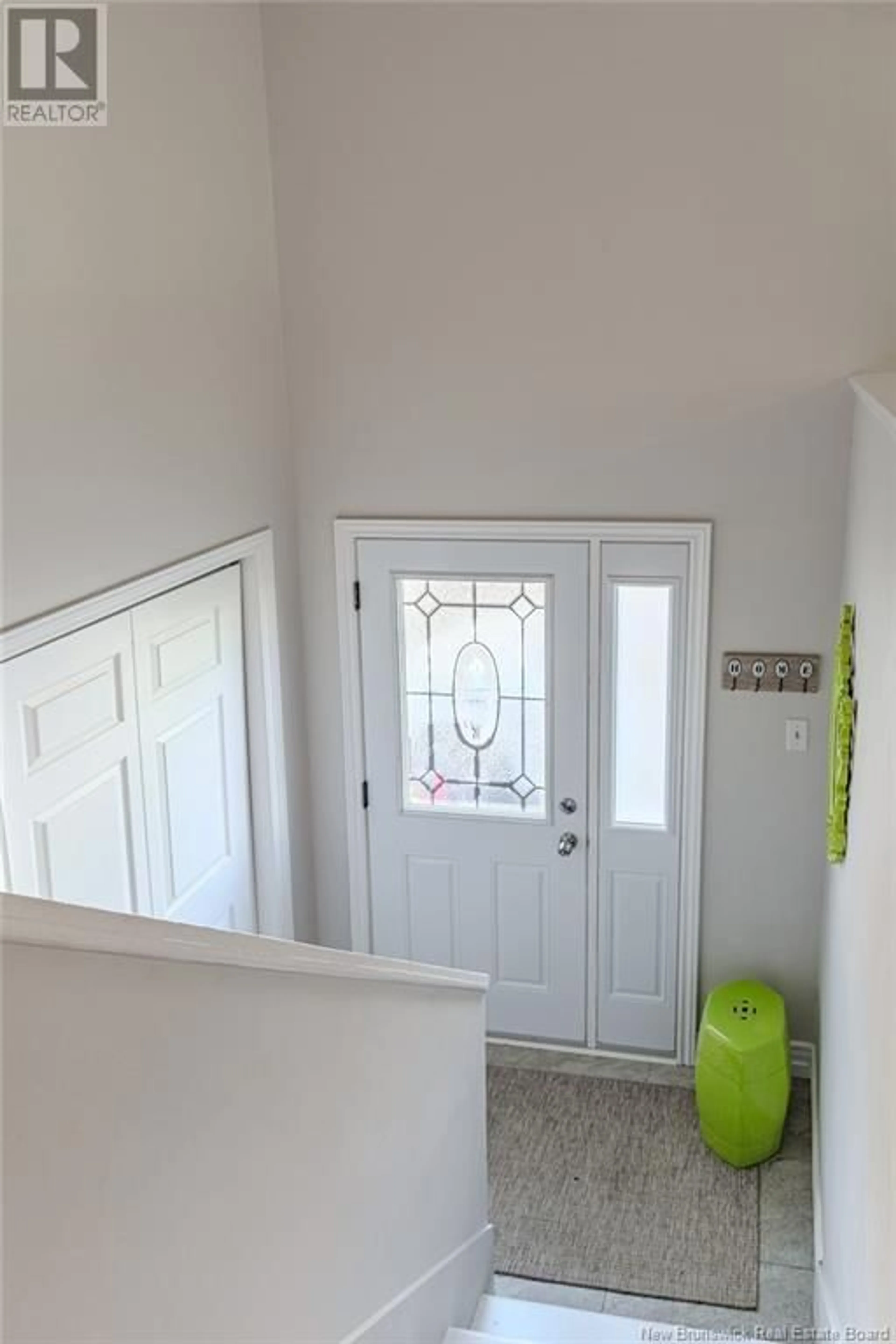 Indoor entryway for 228 BOYANER CRESCENT, Saint John New Brunswick E2J4C7