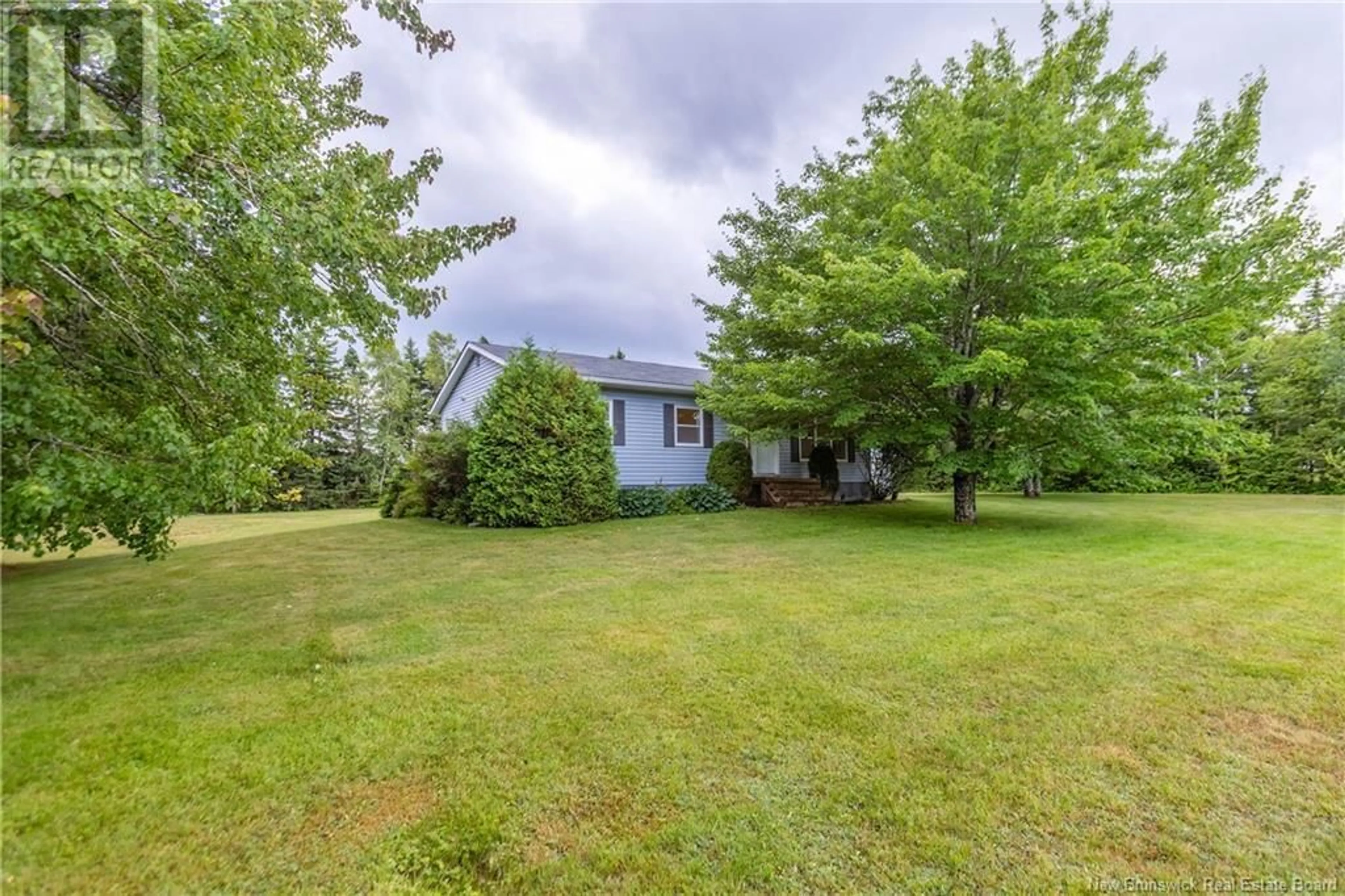 A pic from outside/outdoor area/front of a property/back of a property/a pic from drone, unknown for 5671 ROUTE 106, Frosty Hollow New Brunswick E4L2E4
