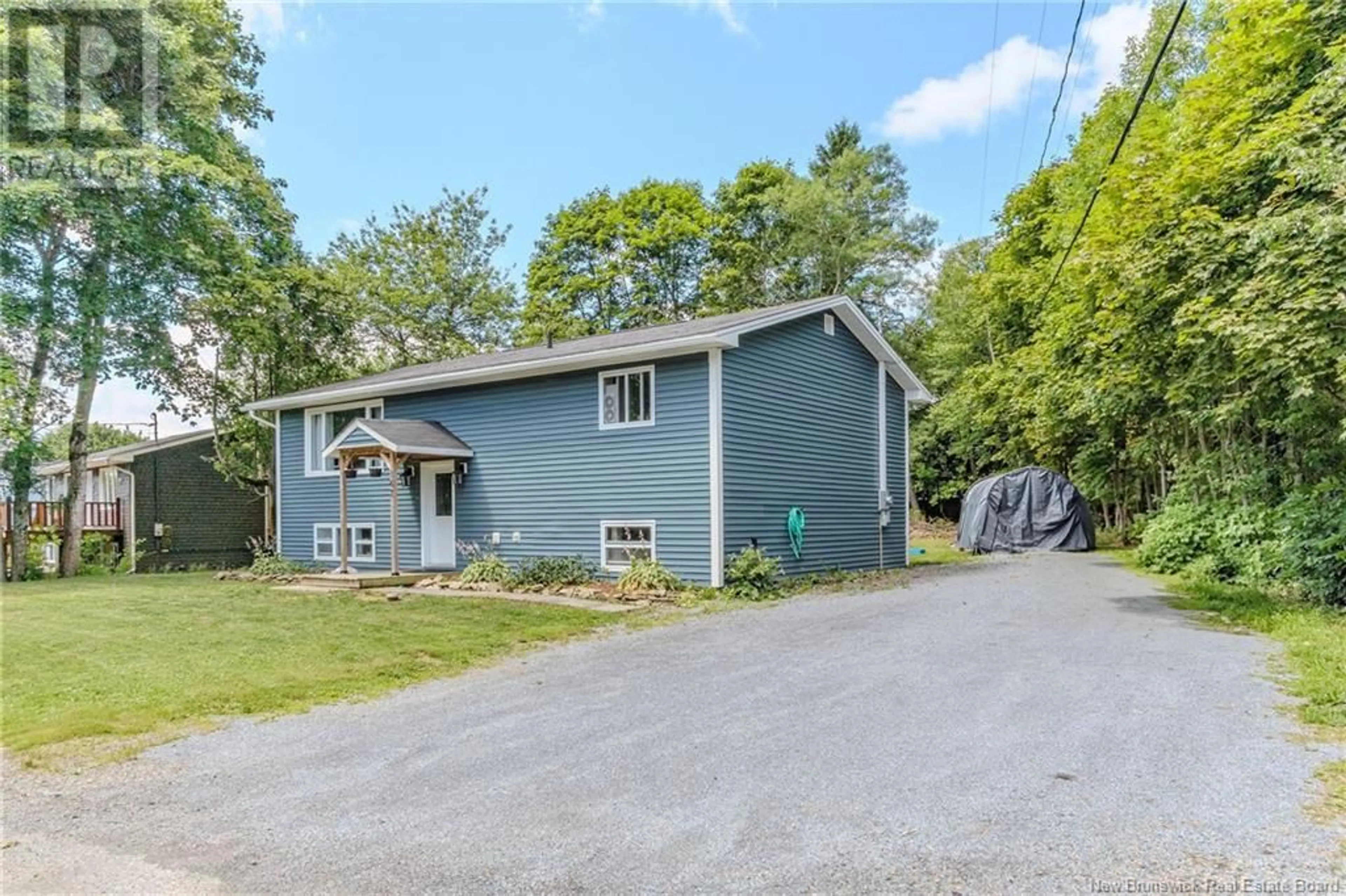 A pic from outside/outdoor area/front of a property/back of a property/a pic from drone, street for 167 GEORGE STREET, Grand Bay-Westfield New Brunswick E5K2H5