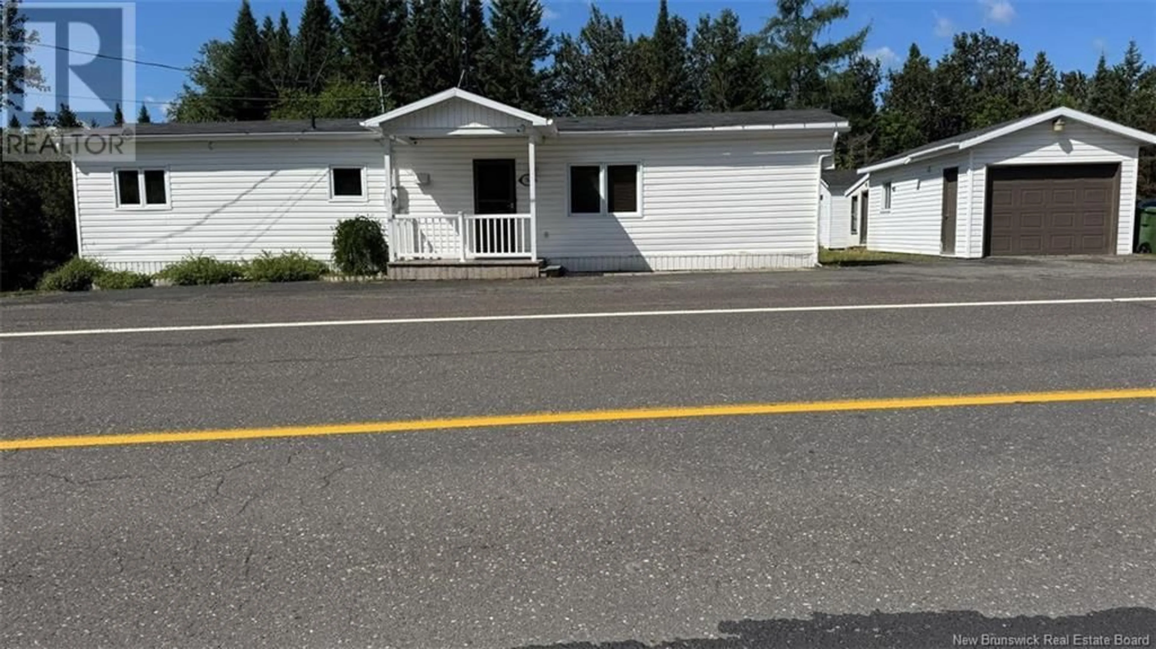 Unknown for 74 FRONTIERE STREET, Saint-François-de-Madawaska New Brunswick E7A1C7