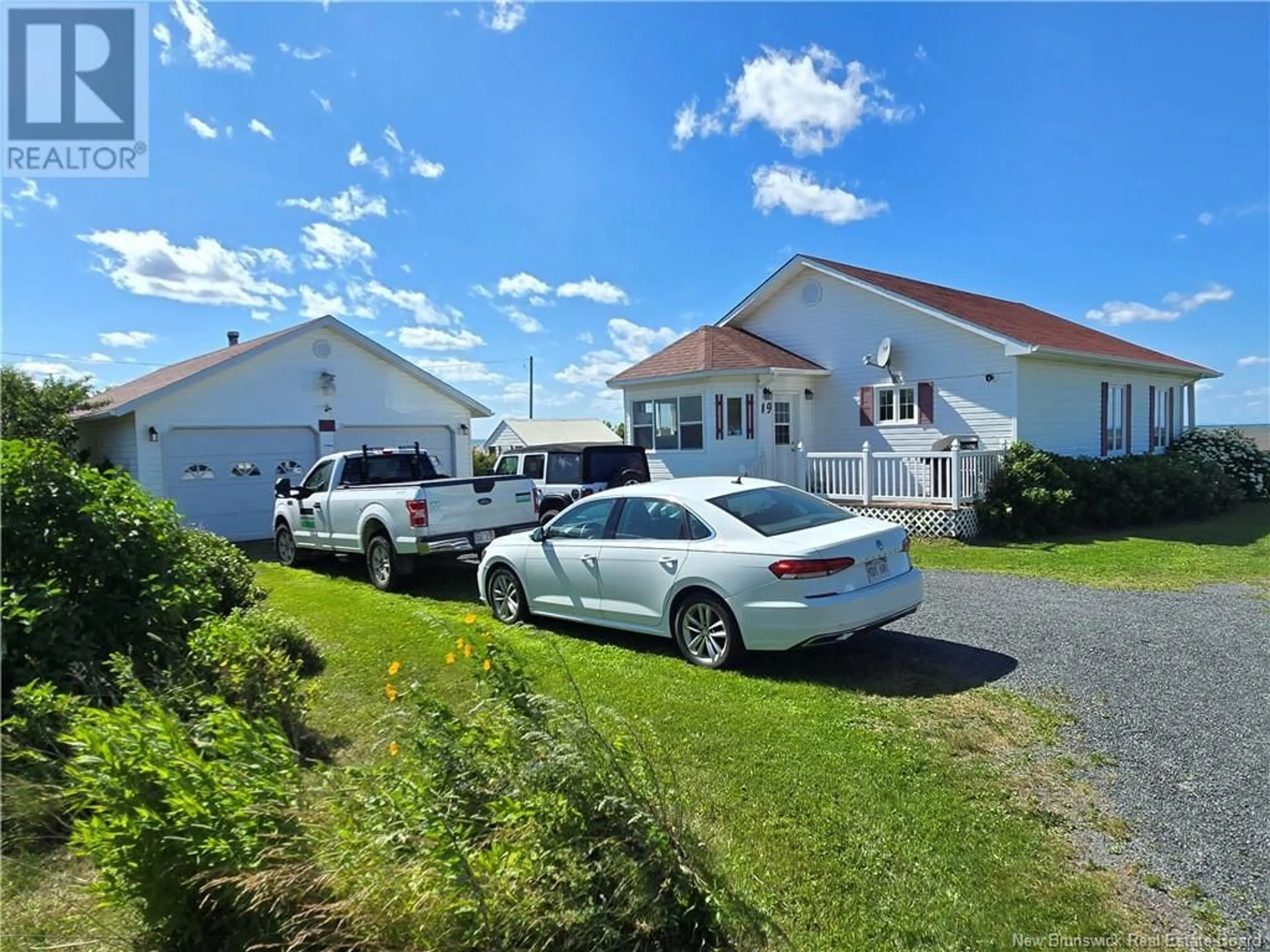 A pic from outside/outdoor area/front of a property/back of a property/a pic from drone, street for 49 OCEAN WALK DRIVE, Salmon Beach New Brunswick E2A6C7