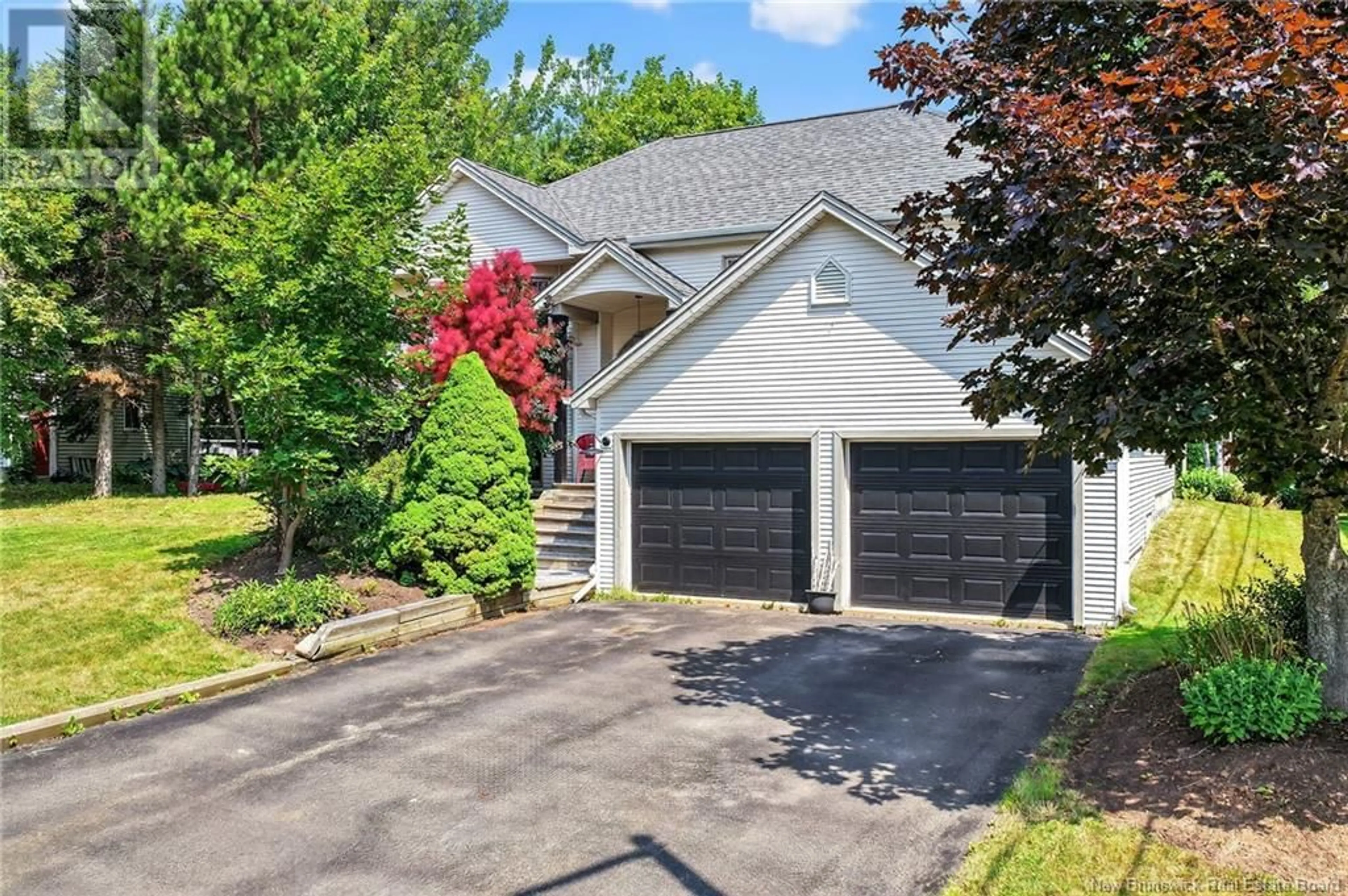 Unknown for 15 GLEN ABBEY COURT, Moncton New Brunswick E1G2C6