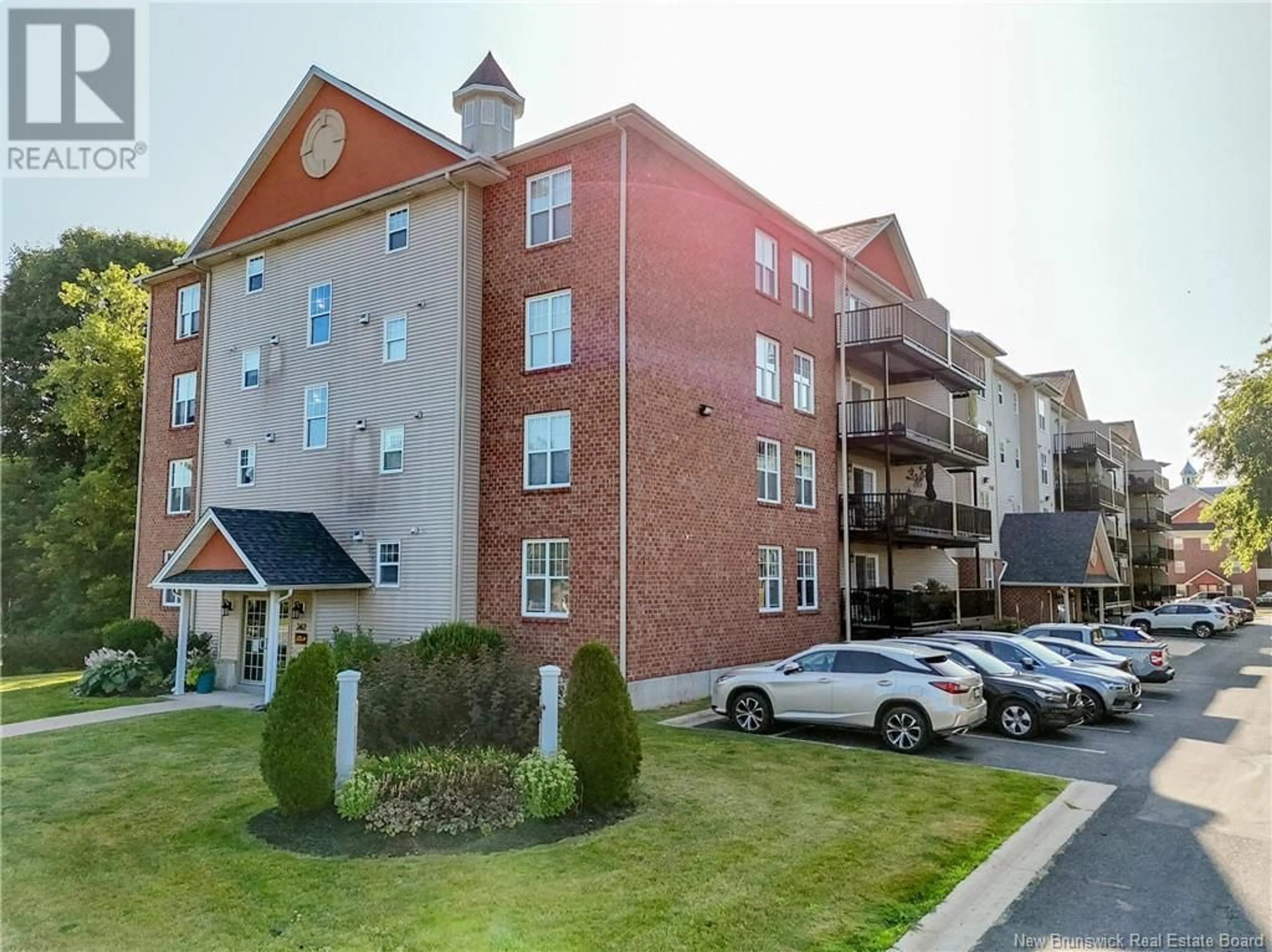 A pic from outside/outdoor area/front of a property/back of a property/a pic from drone, unknown for 411 - 362 CARLETON STREET, Fredericton New Brunswick E3B0C8
