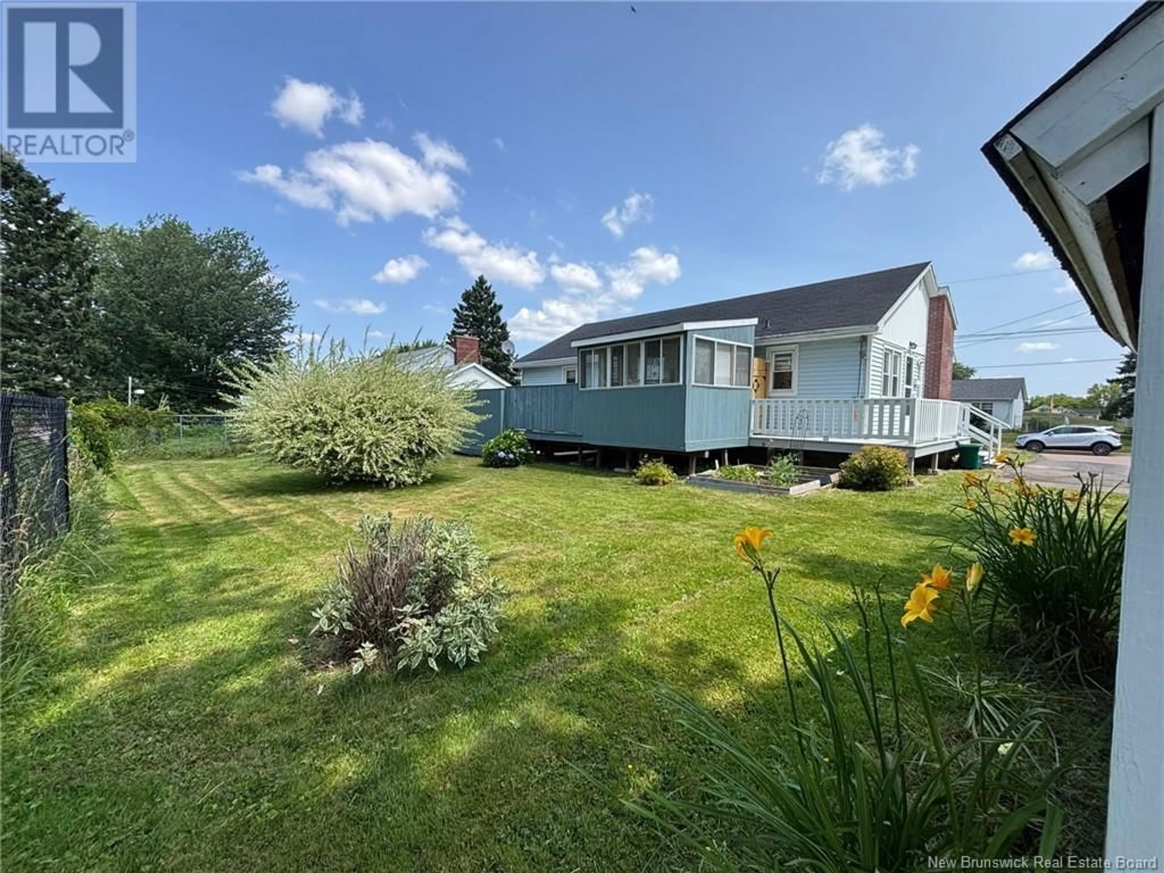 A pic from outside/outdoor area/front of a property/back of a property/a pic from drone, unknown for 74 KATHERINE AVENUE, Moncton New Brunswick E1C7M6