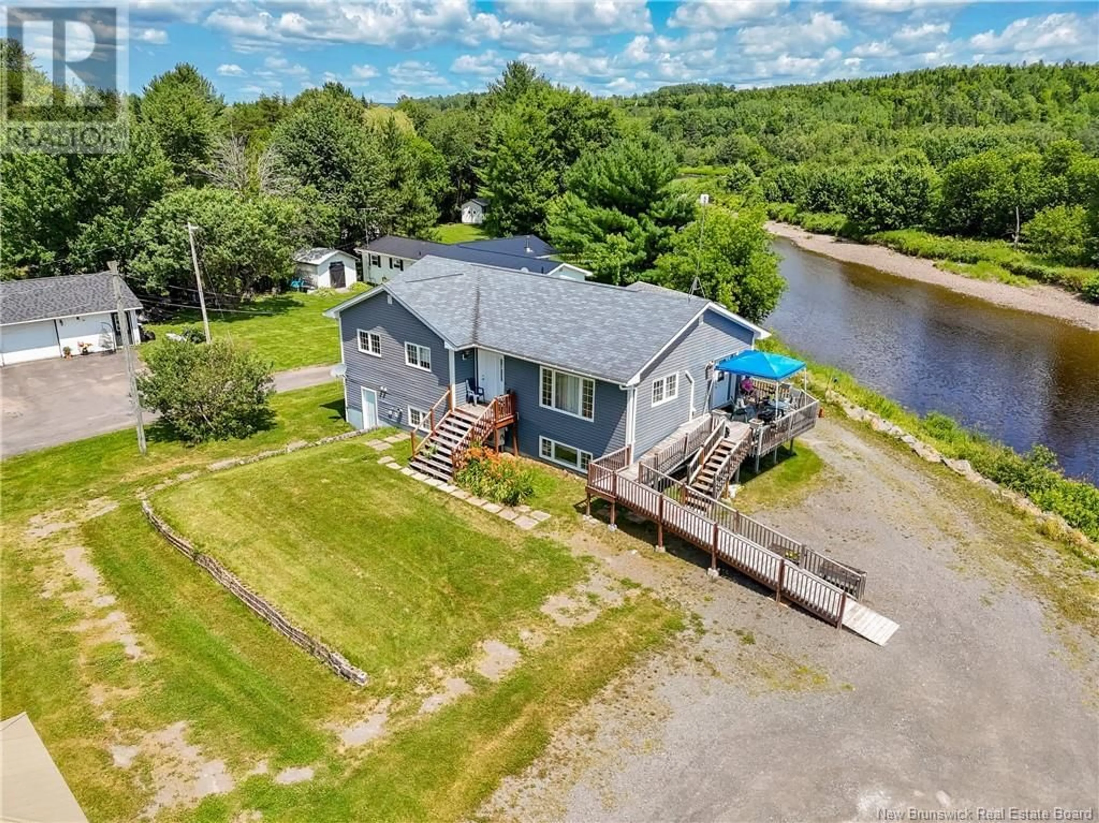 A pic from outside/outdoor area/front of a property/back of a property/a pic from drone, water/lake/river/ocean view for 1126 ROUTE 148, Nashwaak Village New Brunswick E6C1N2